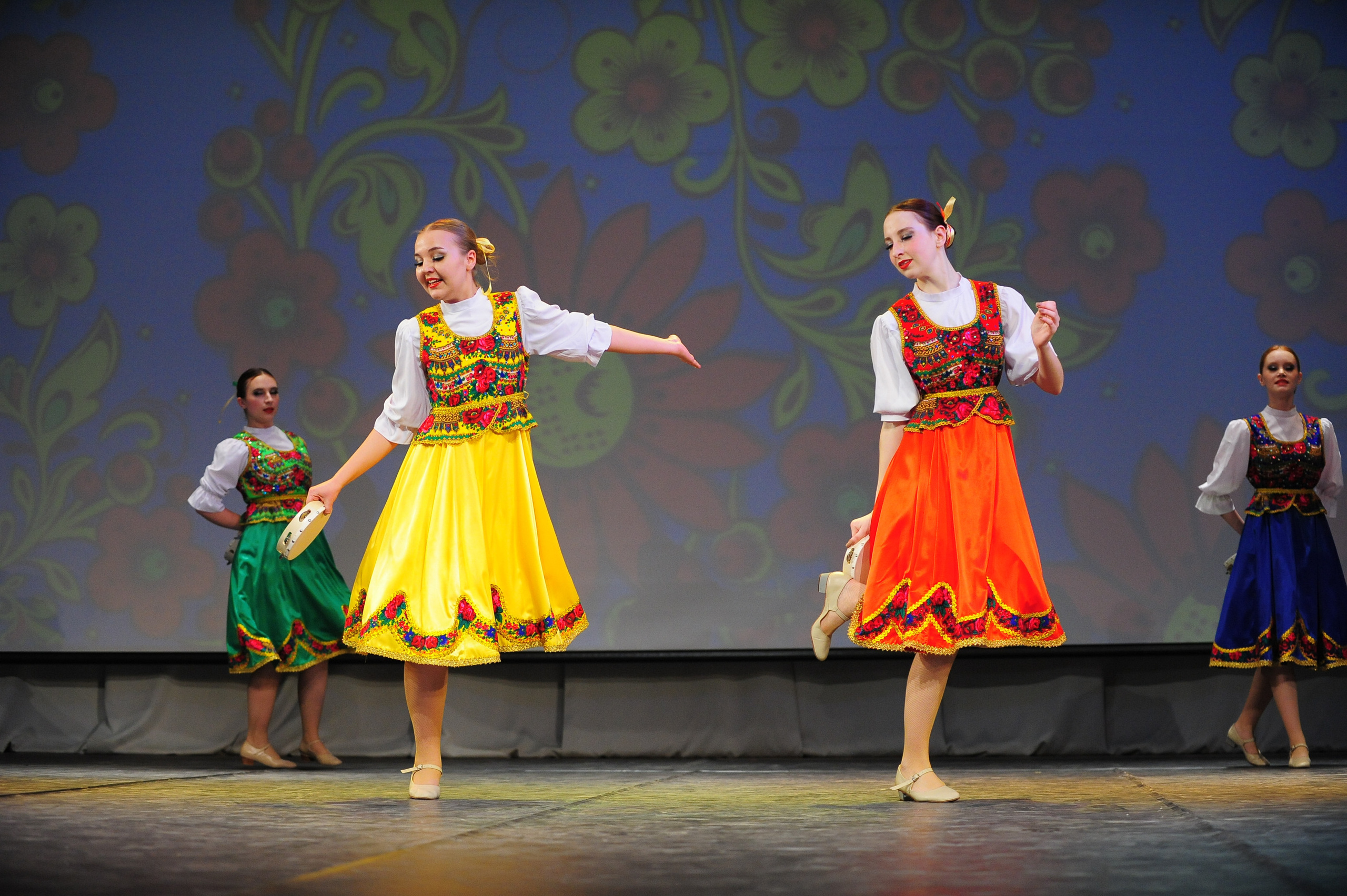 Студвесна. Танцевальное направление. Фотограф в Новосибирске Полина Колмачевская