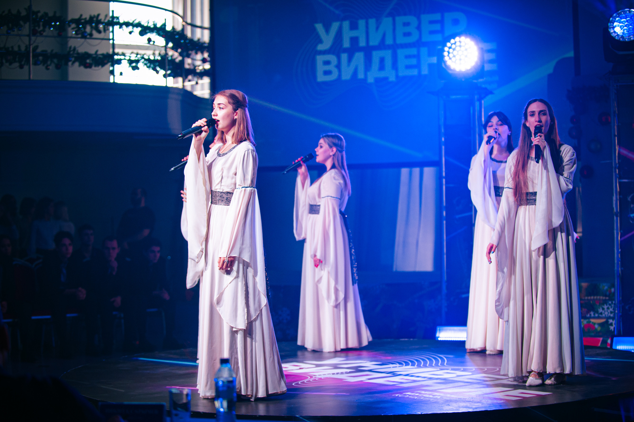 Универвидение. Фотограф в Новосибирске Полина Колмачевская