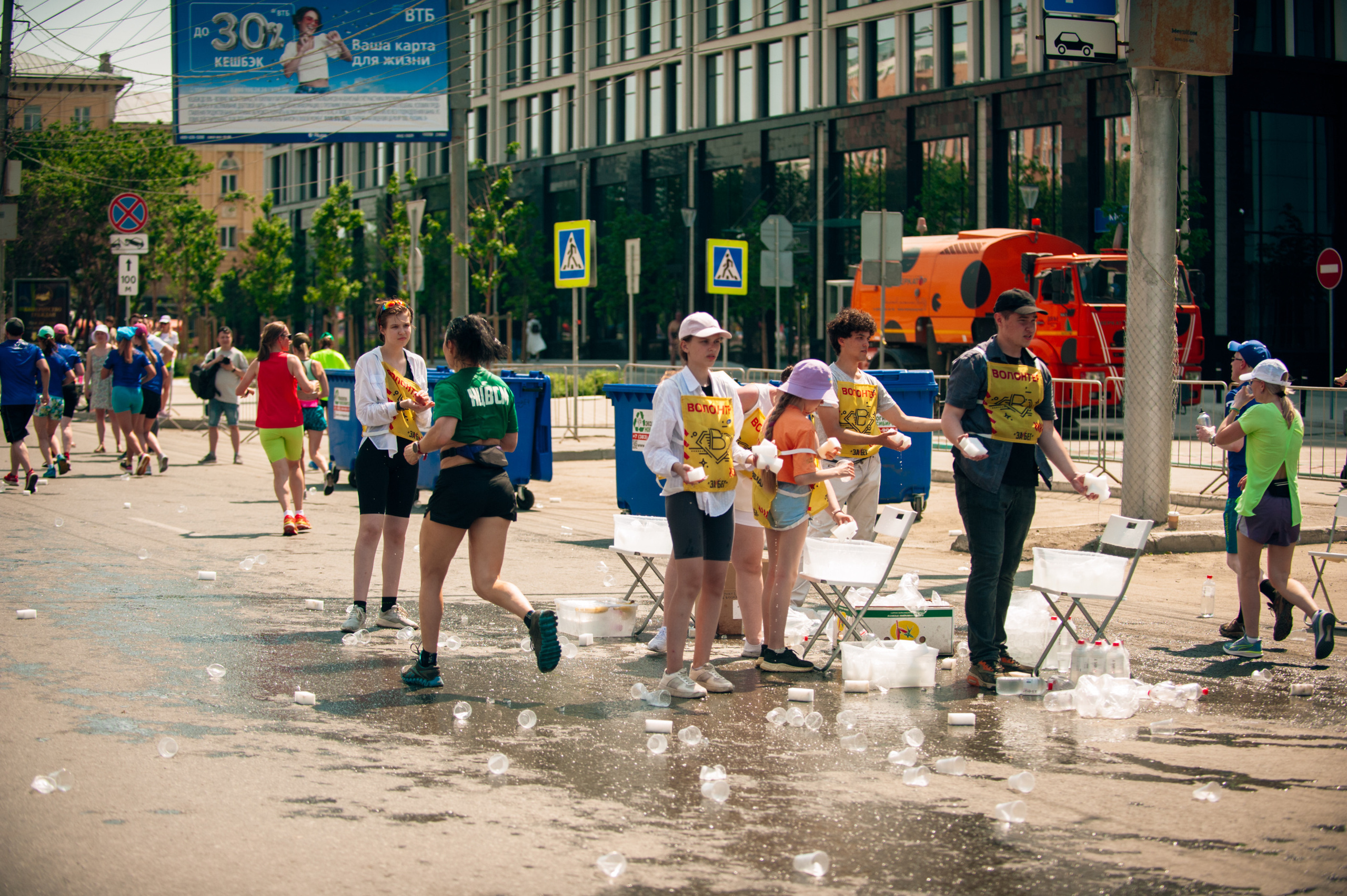 ЗаБег (съёмка волонтёров). Фотограф в Новосибирске Полина Колмачевская