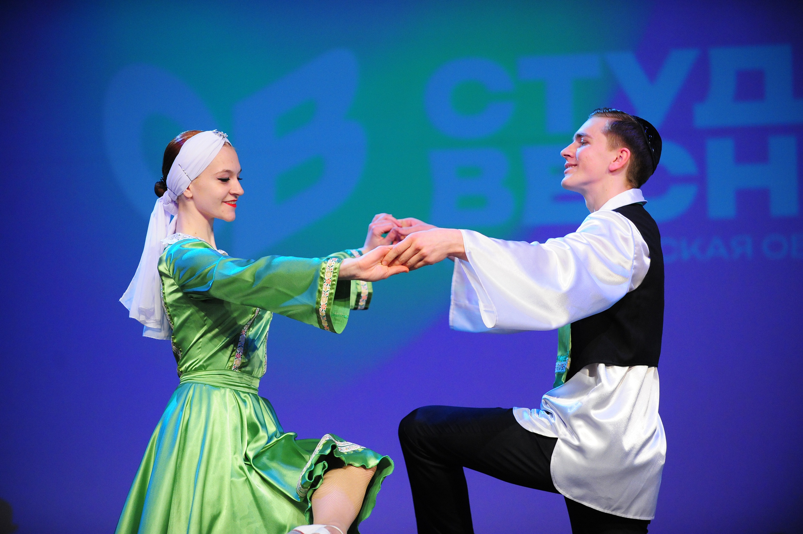 Студвесна. Танцевальное направление. Фотограф в Новосибирске Полина Колмачевская