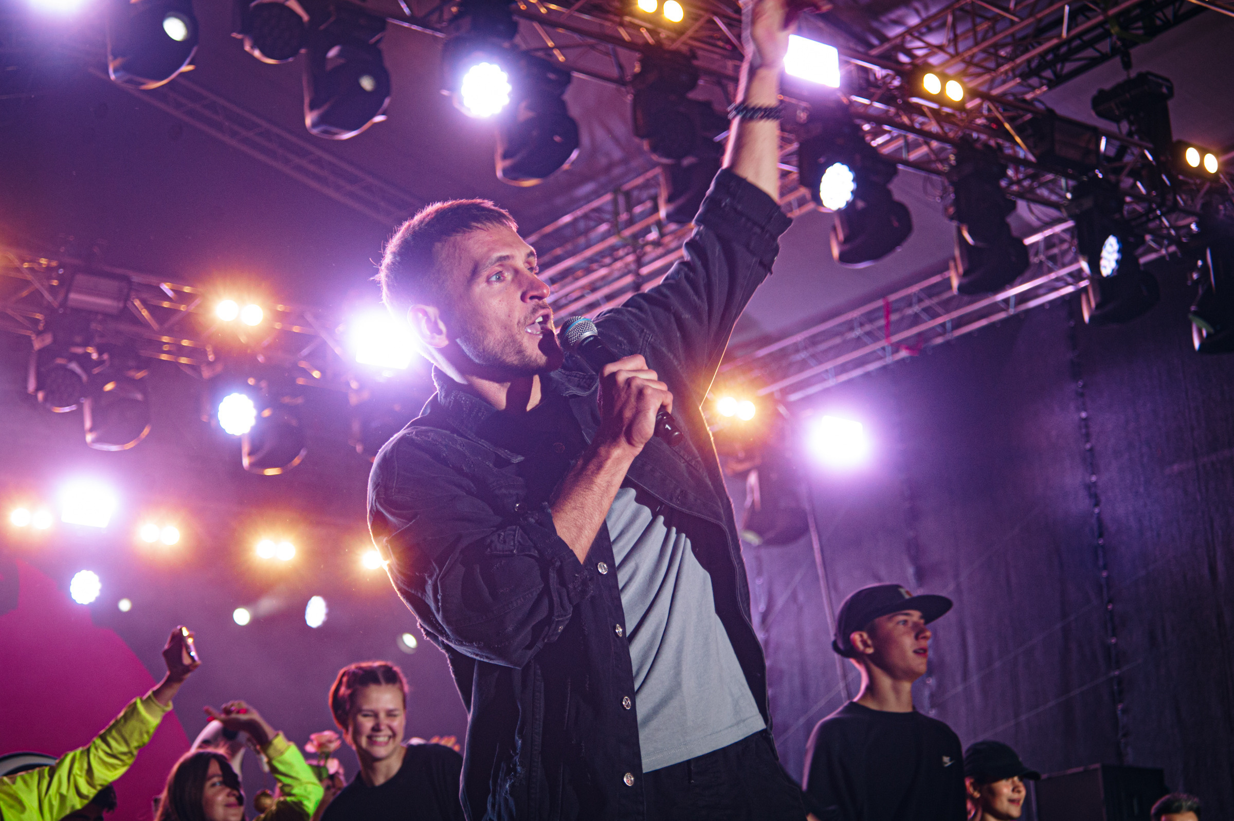 Закрытие фестиваля работающей молодежи в Ставрополе. Фотограф в Новосибирске Полина Колмачевская