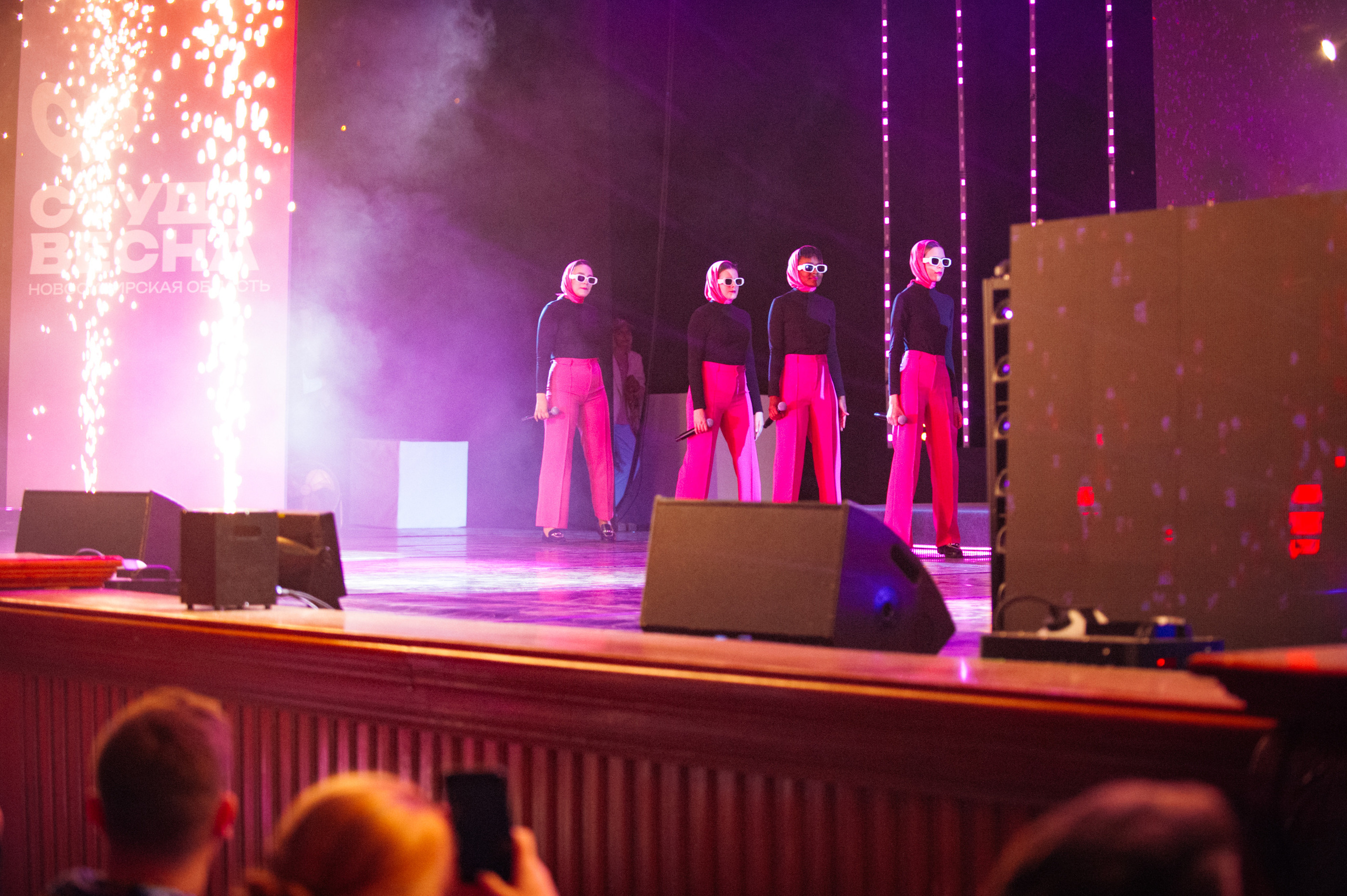 Гала-концерт студвесны. Фотограф в Новосибирске Полина Колмачевская