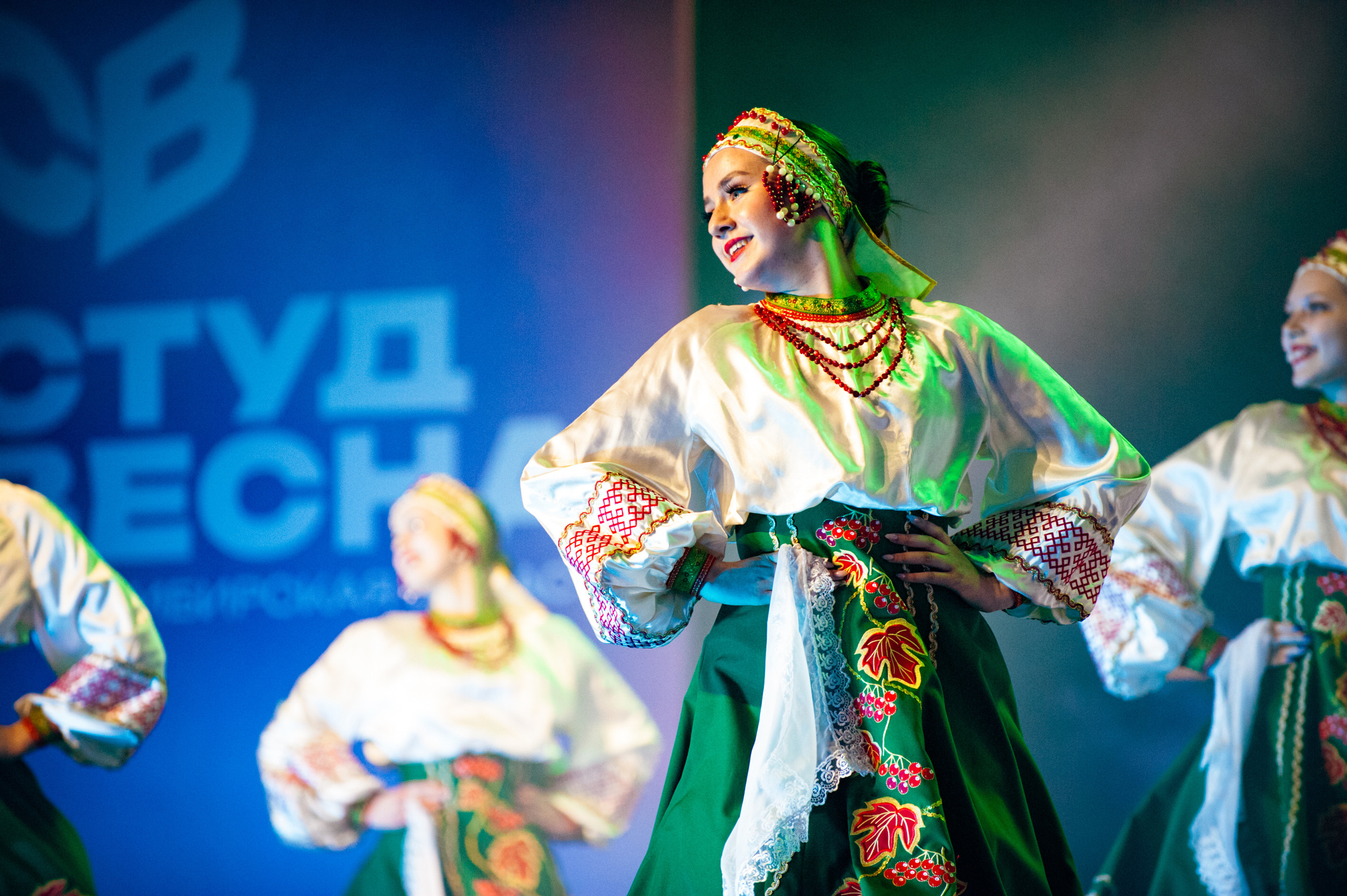 Гала-концерт студвесны. Фотограф в Новосибирске Полина Колмачевская