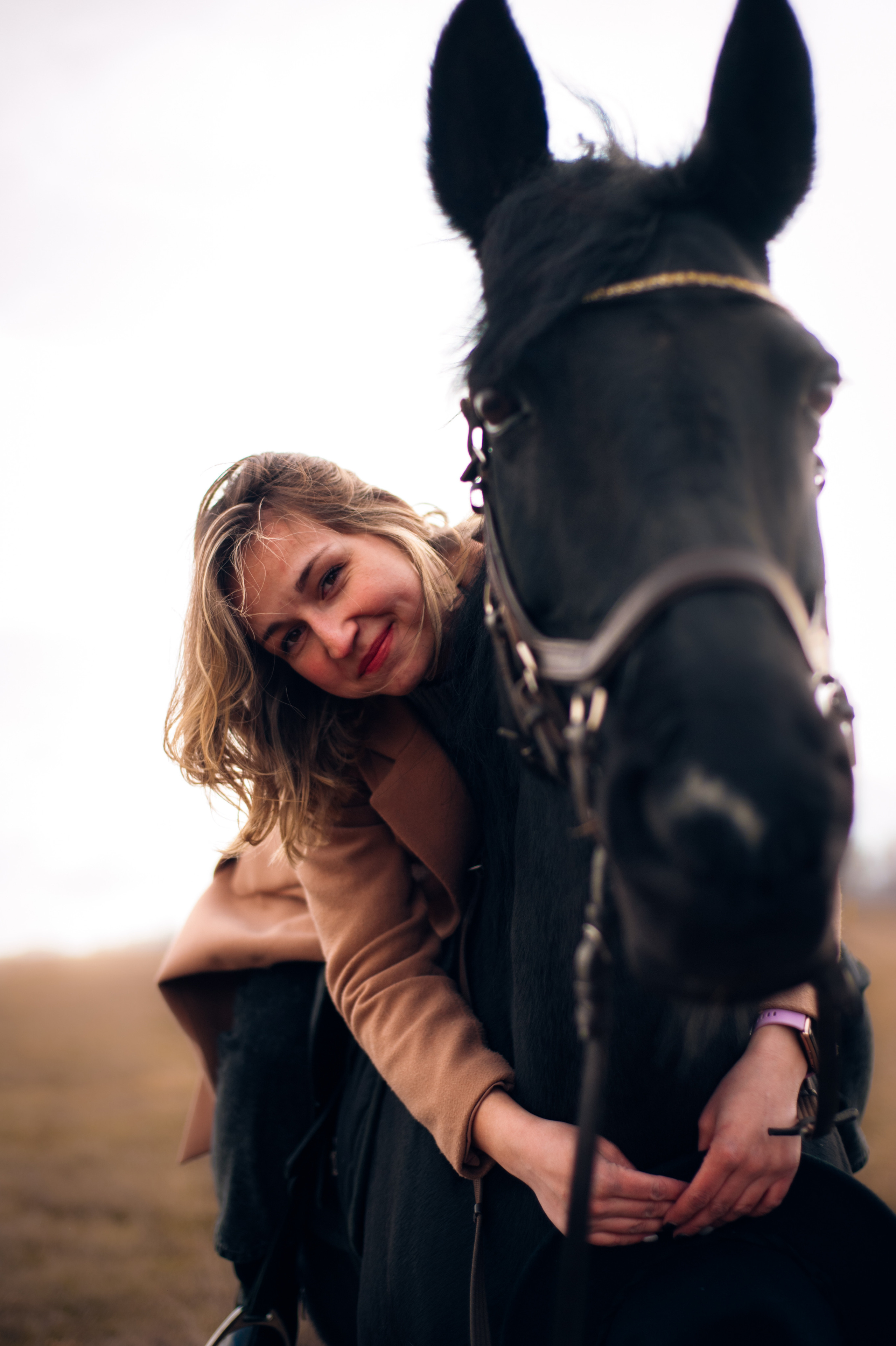 Алёна с лошадками. Фотограф в Новосибирске Полина Колмачевская