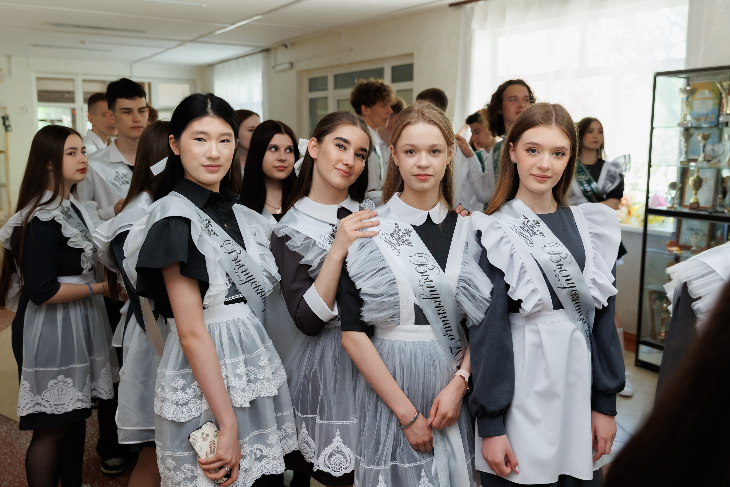 ПОСЛЕДНИЙ ЗВОНОК 9б. Фотограф семейных, детских, репортажных съёмок г. Уссурийск-Владивосток