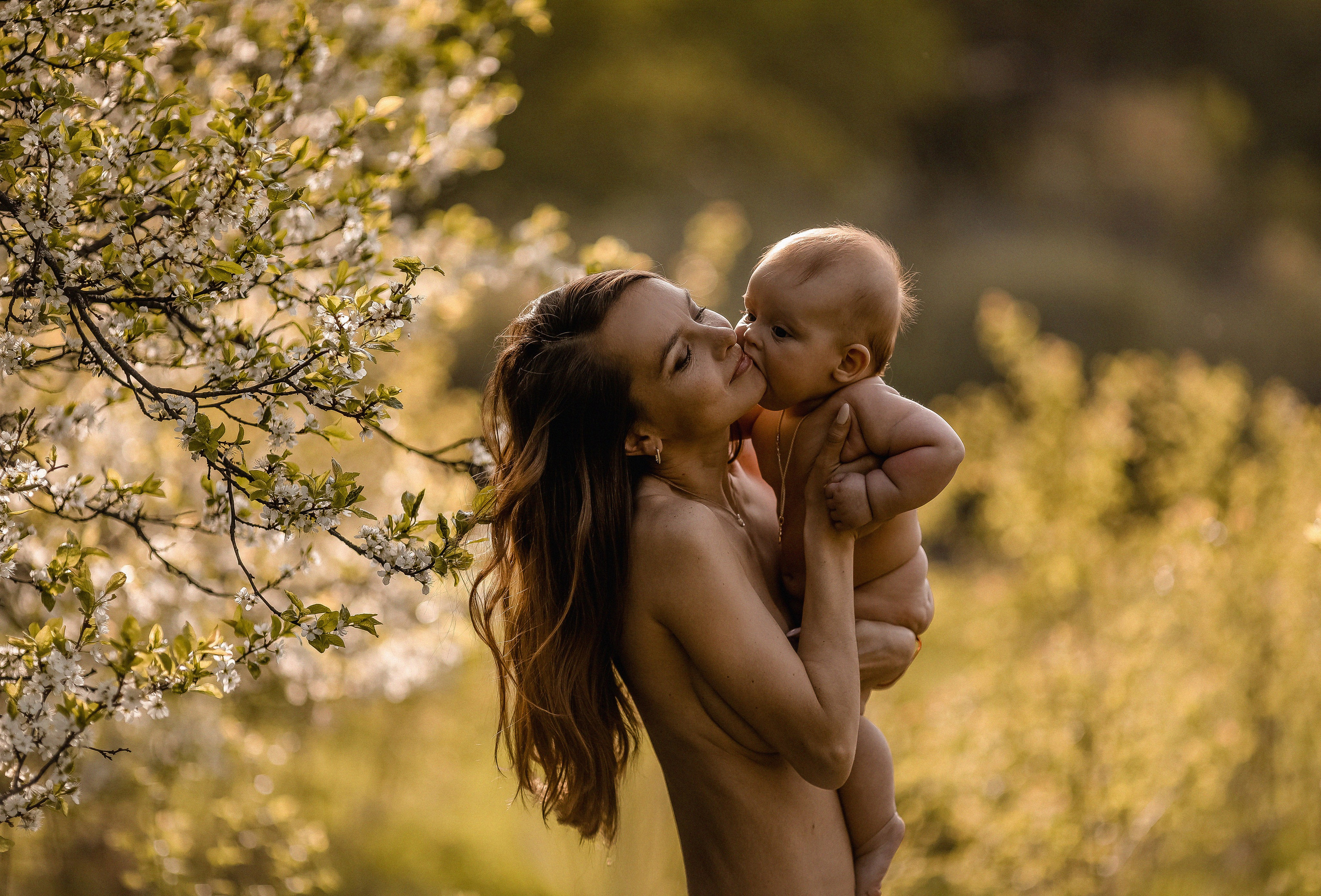 Грудное кормление. Фотограф материнства и таинства кормления Екатерина Кузьмин