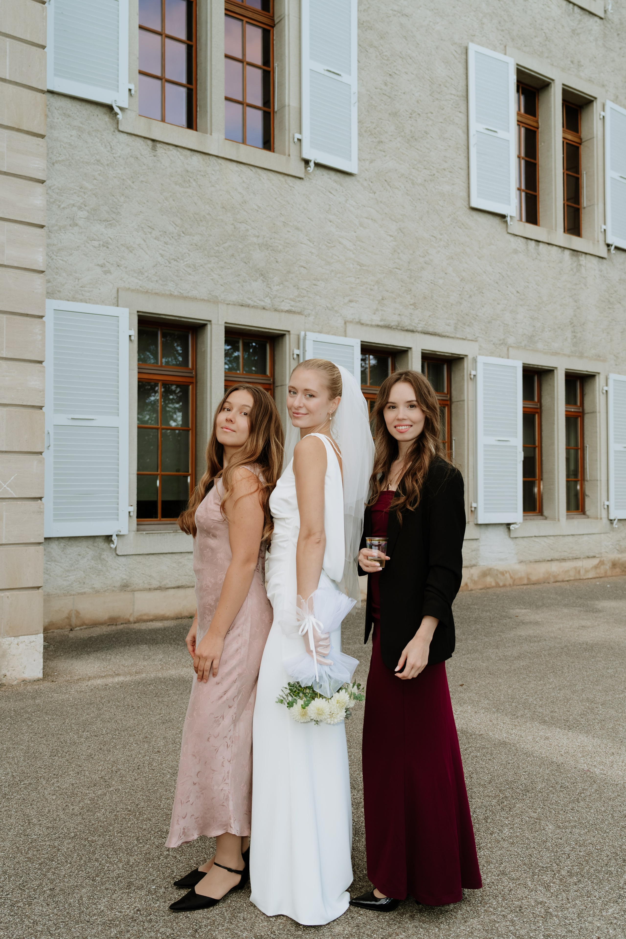 Liubov & Eric | civil wedding. Professional Wedding Photographer Geneva & Romande Switzerland | Tanya Creator