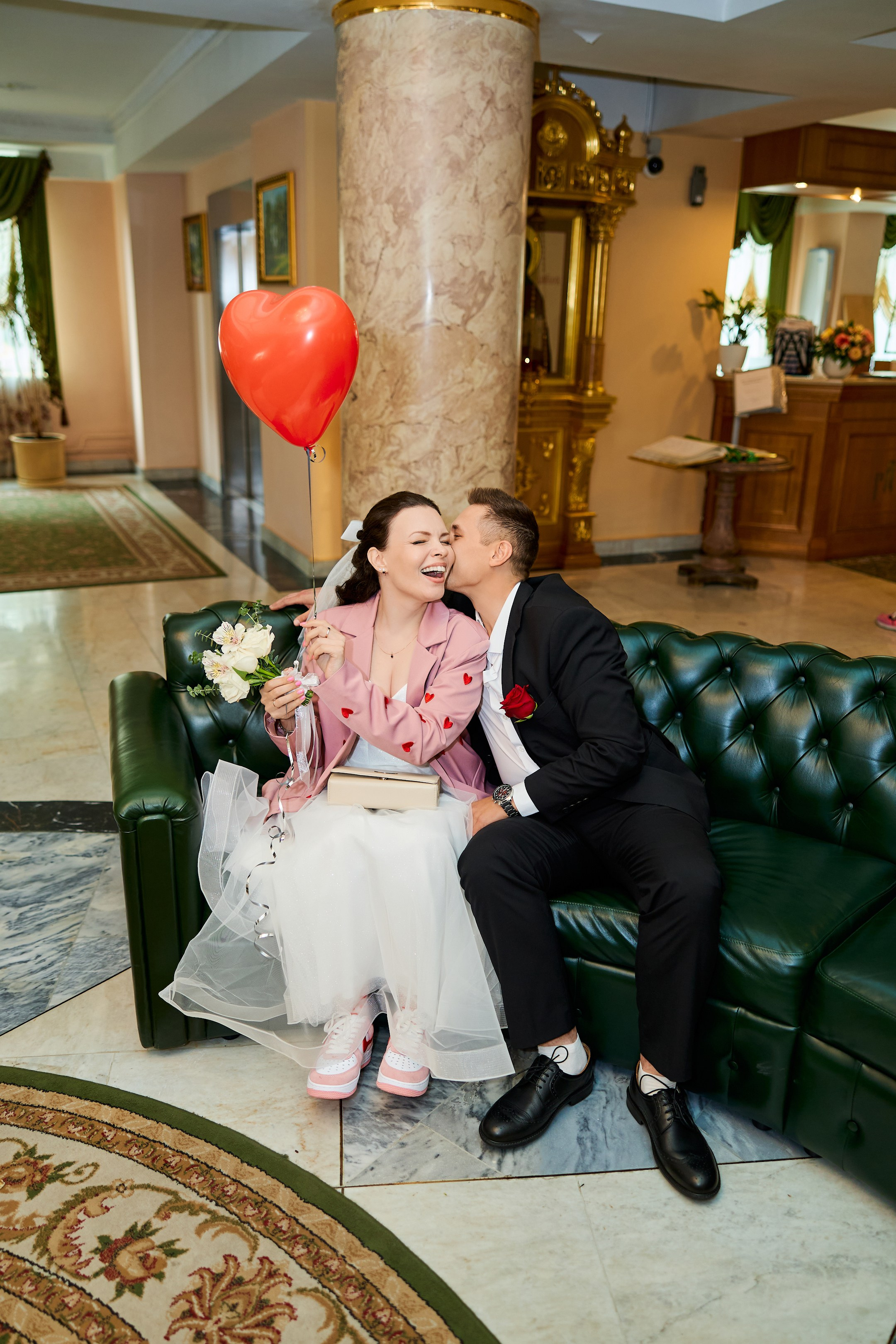 Свадебная фотосъёмка в гостинице Даниловская. Свадебный фотограф Сергей Колбинский