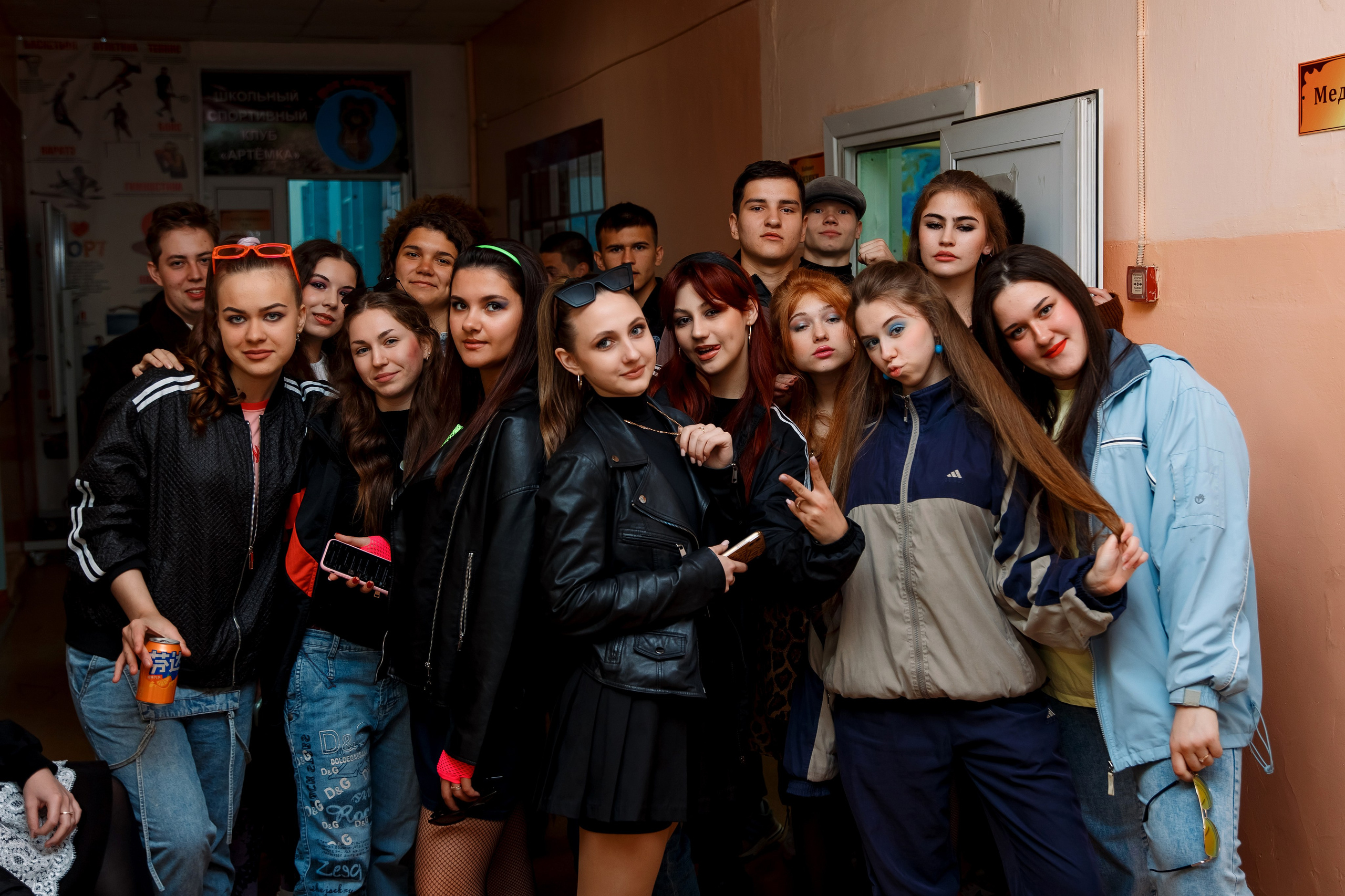 11 класс день не послушания в школе. Фотограф Любовь Корниенко, Примоский край