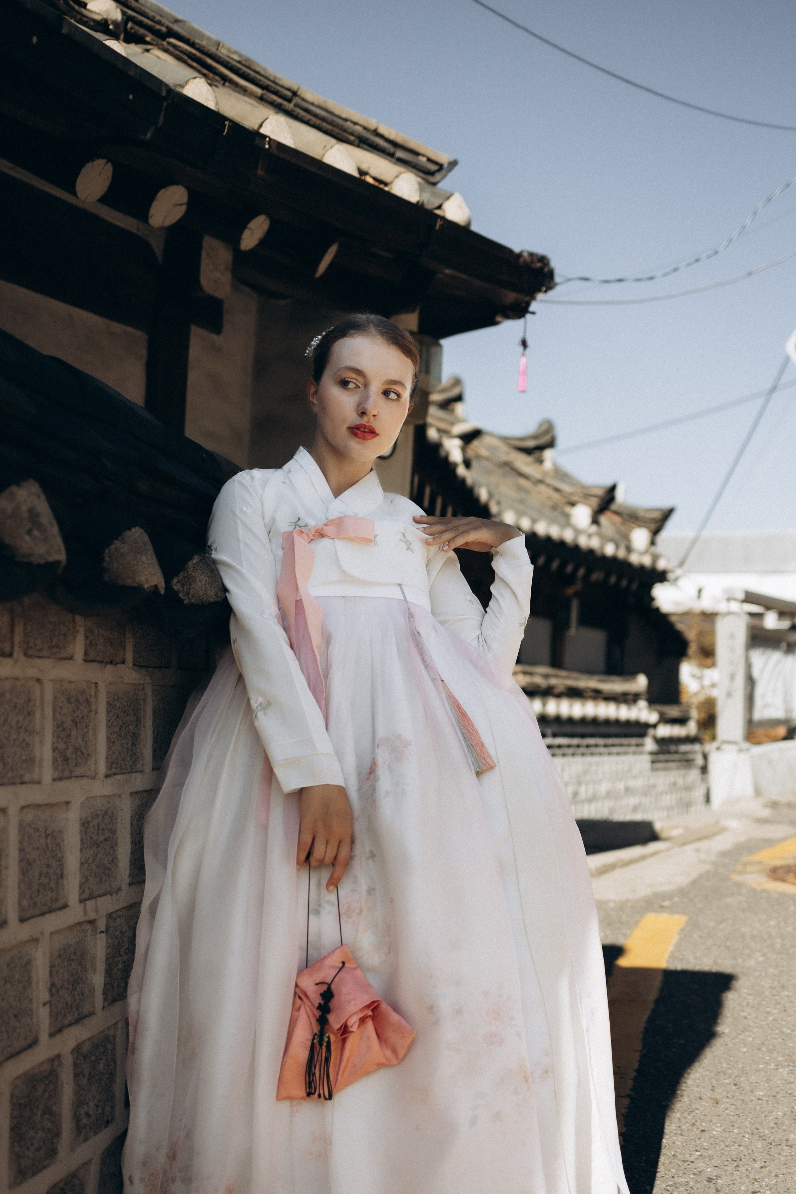 Фотосессия Маши и Саши в ханбоках. Фотограф Артем Бросов в Санкт-Петербурге и Дубае