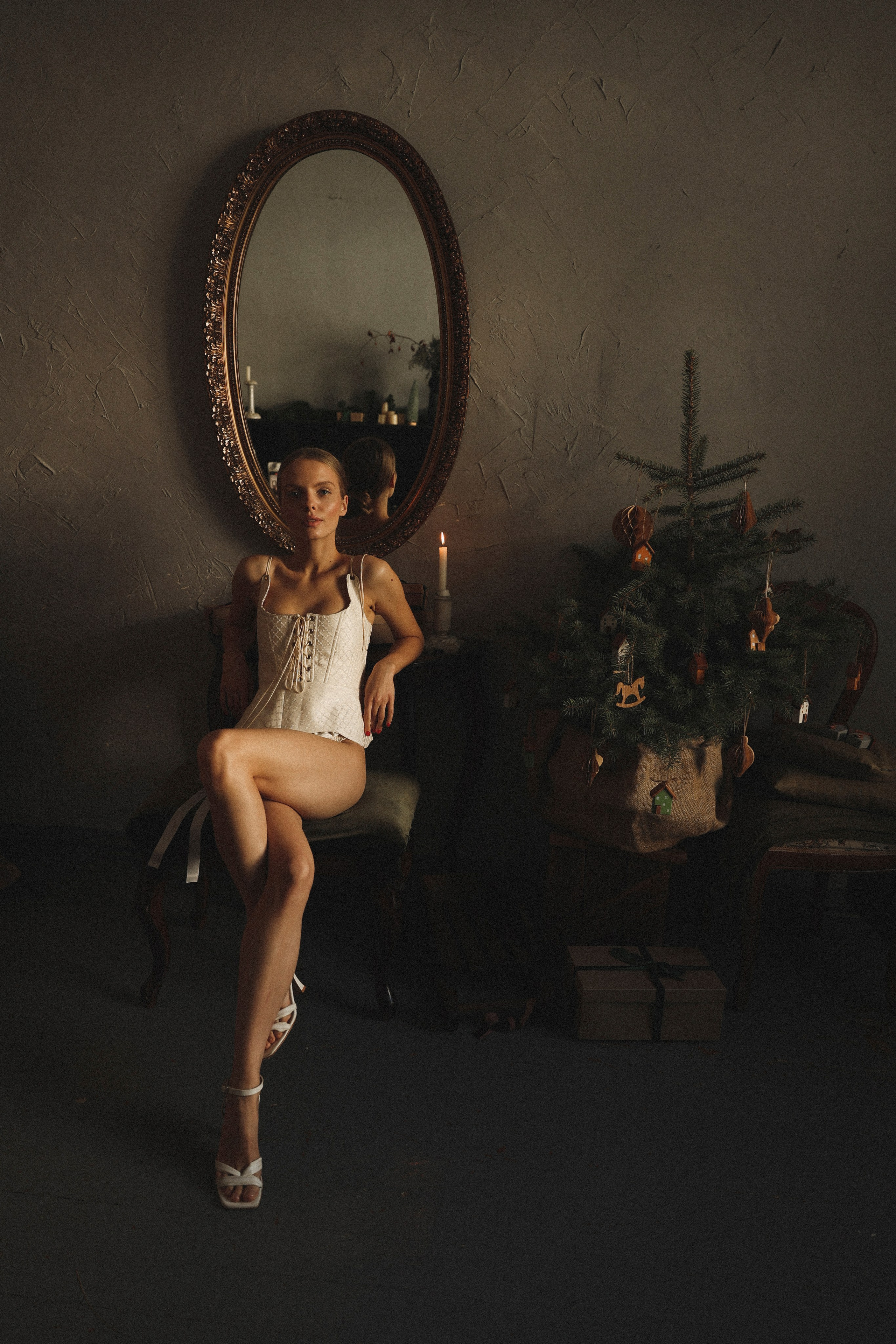 Фотограф Севастополь, Ксения Выхристюк фотосессия для девушки, женский портрет, фотограф Крым, фотограф Ялта, женский фотограф, фотосессия в студии