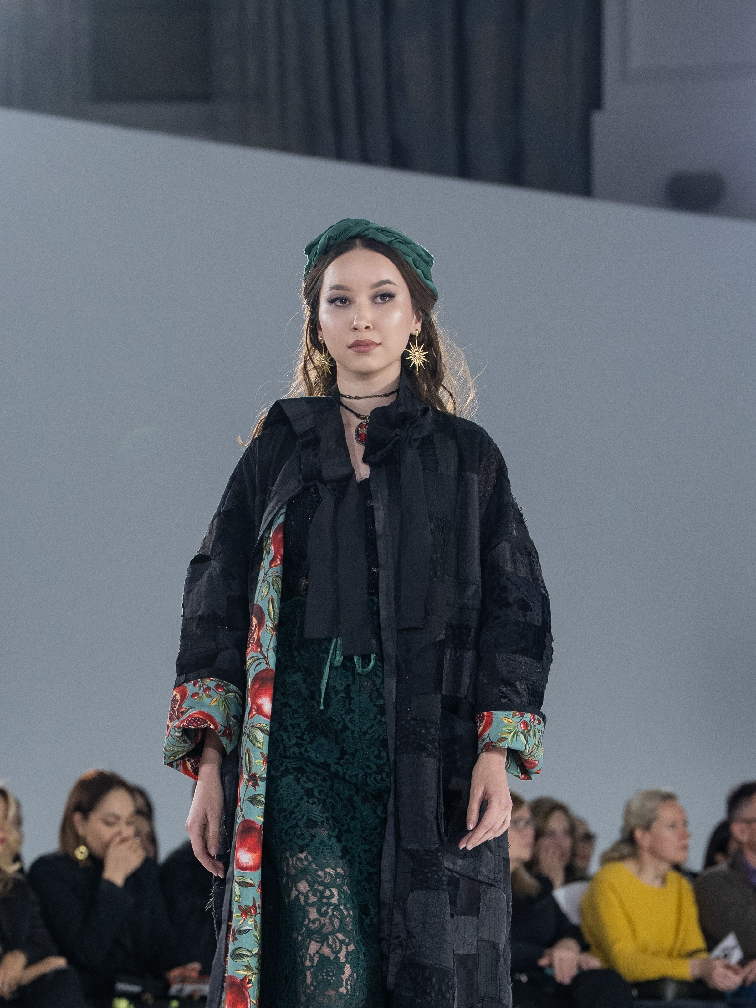 Дизайнер Kharchi. Сайт Алматинского НЮ АРТ, будуар и фэшн фотографа Дениса Карпенко