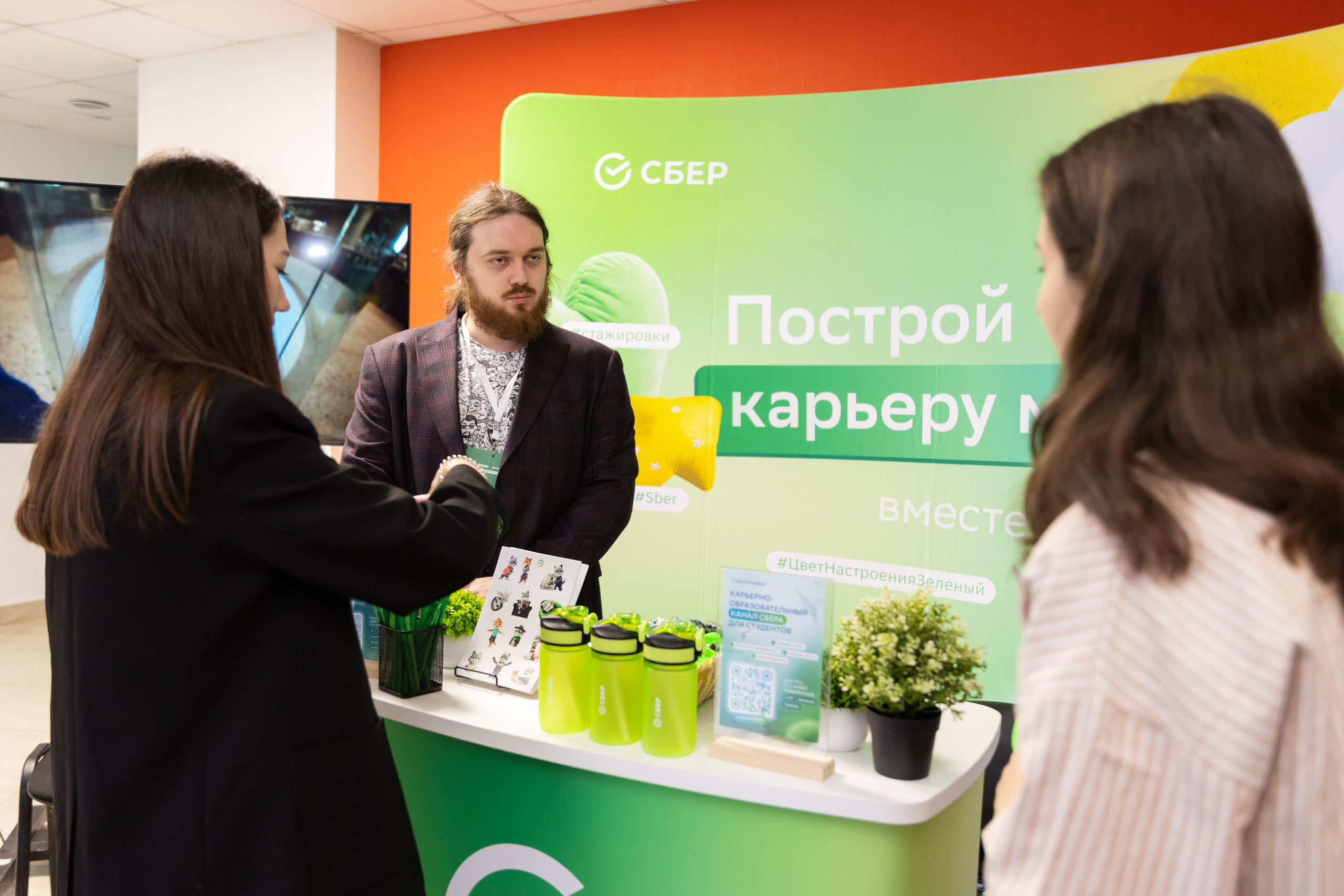 ICPC 2025 / Спортивное программирование. Олег Катакинов| Репортажный фотограф в городе у моря (Владивосток)