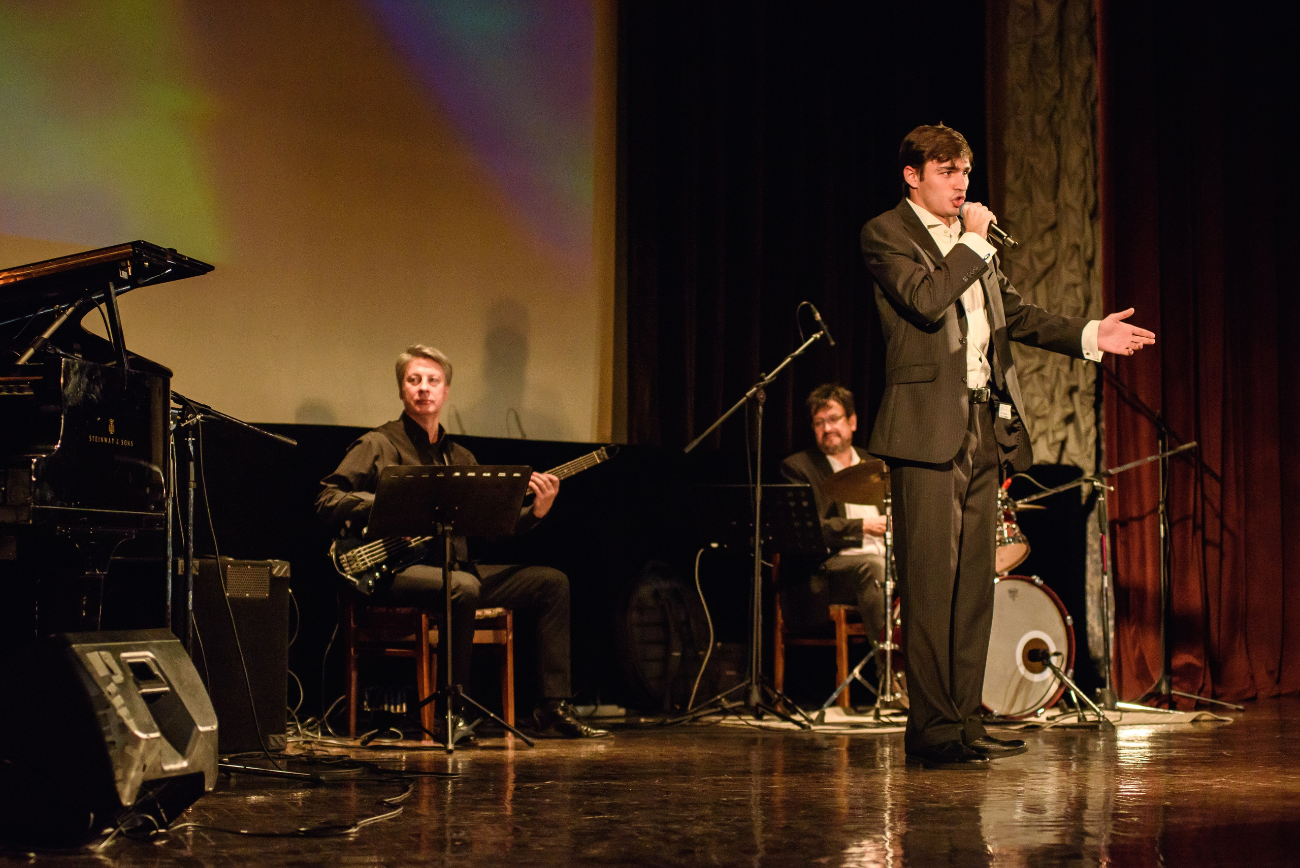 Памяти Анны Герман и Муслима Магомаева — «Имена на все времена», ЦДЛ. Бренд-фотограф для экспертов и блогеров в Москве Влада Горбовская