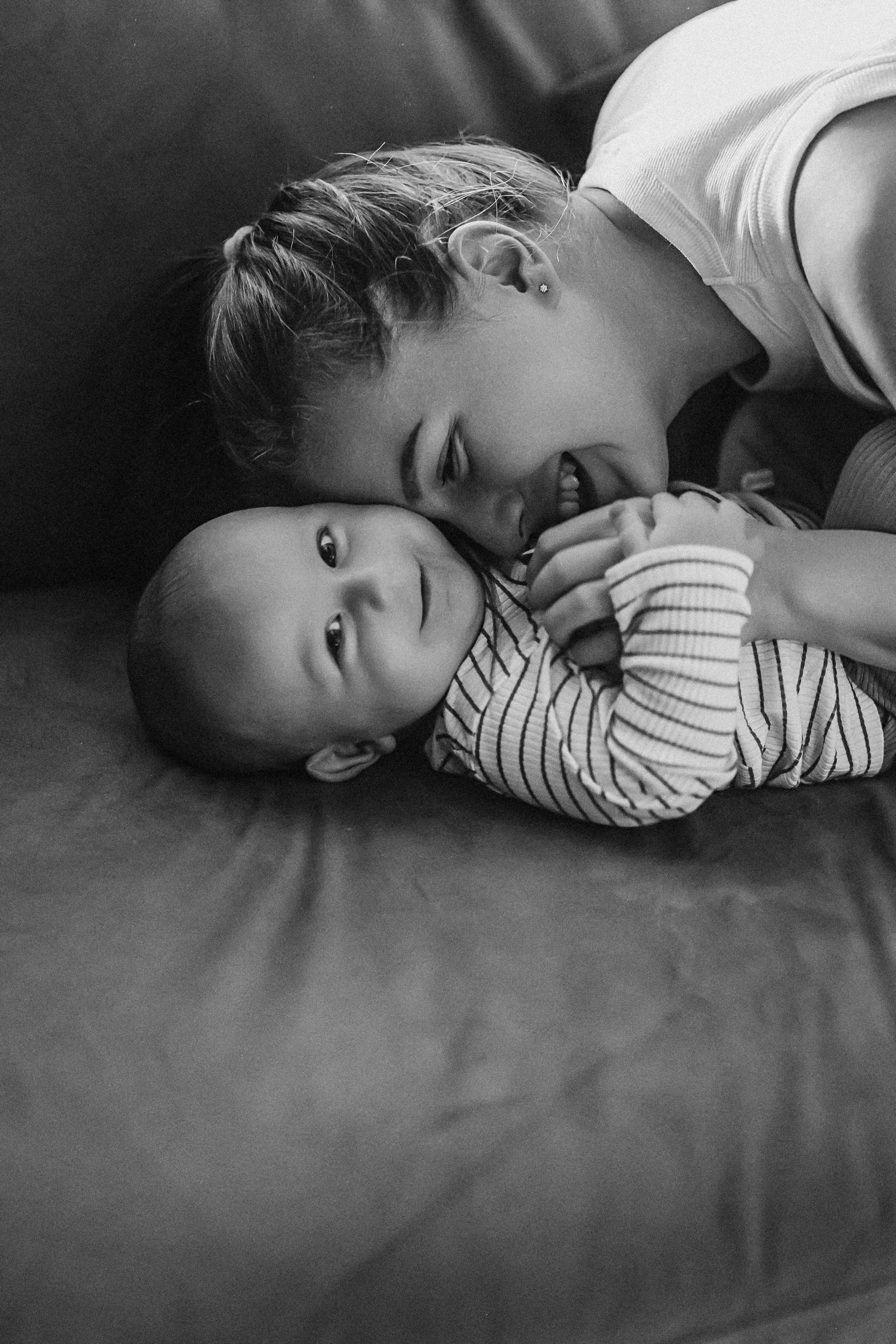 Мише 8 месяцев. Семейный фотограф Тюмень, фотограф на роды Салмина Мария