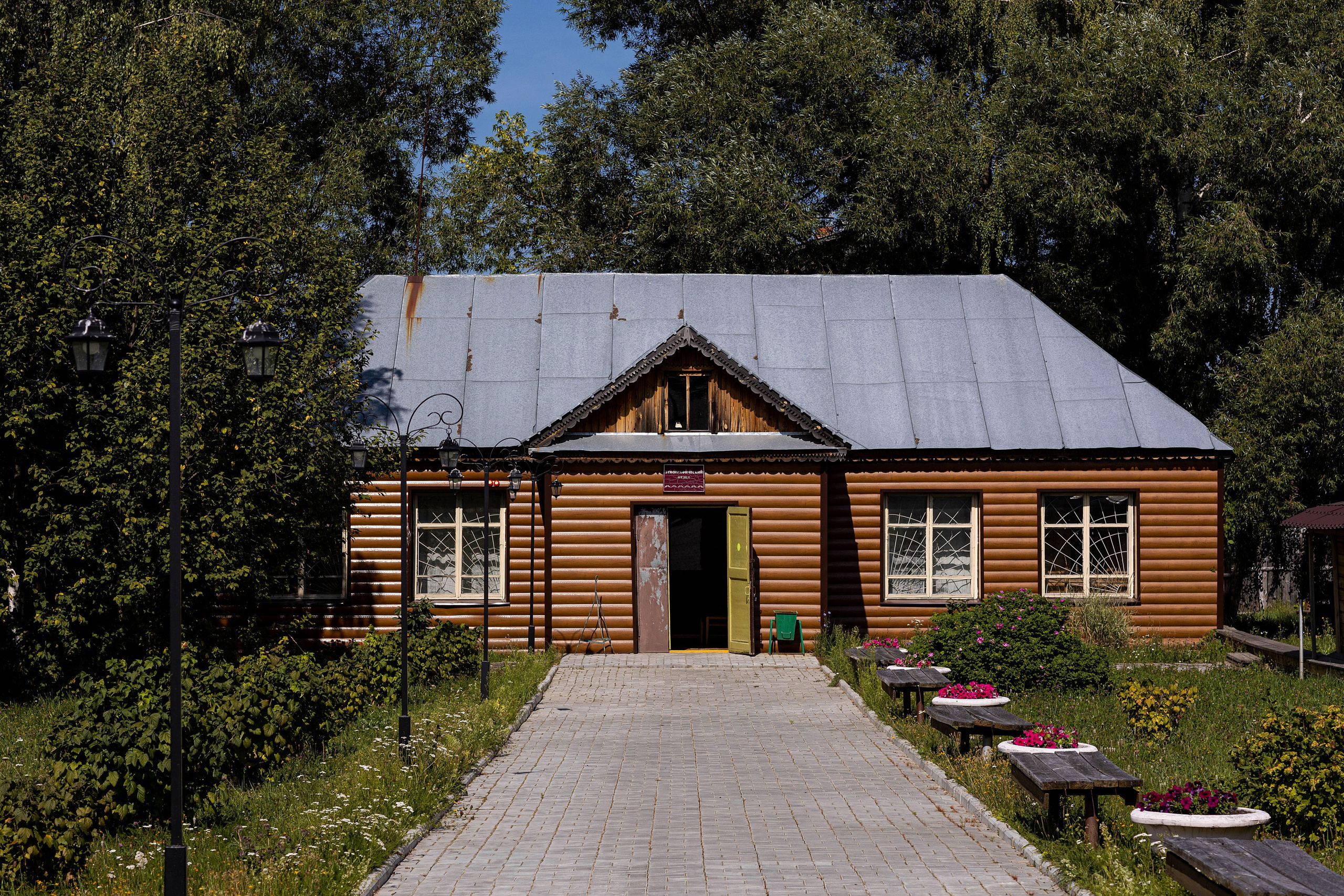 Фотосессия с Екатериной Анисимовой в Ибресинском этнографическом музее. Портретный и репортажный фотограф в Чебоксарах Андриян Чаркин