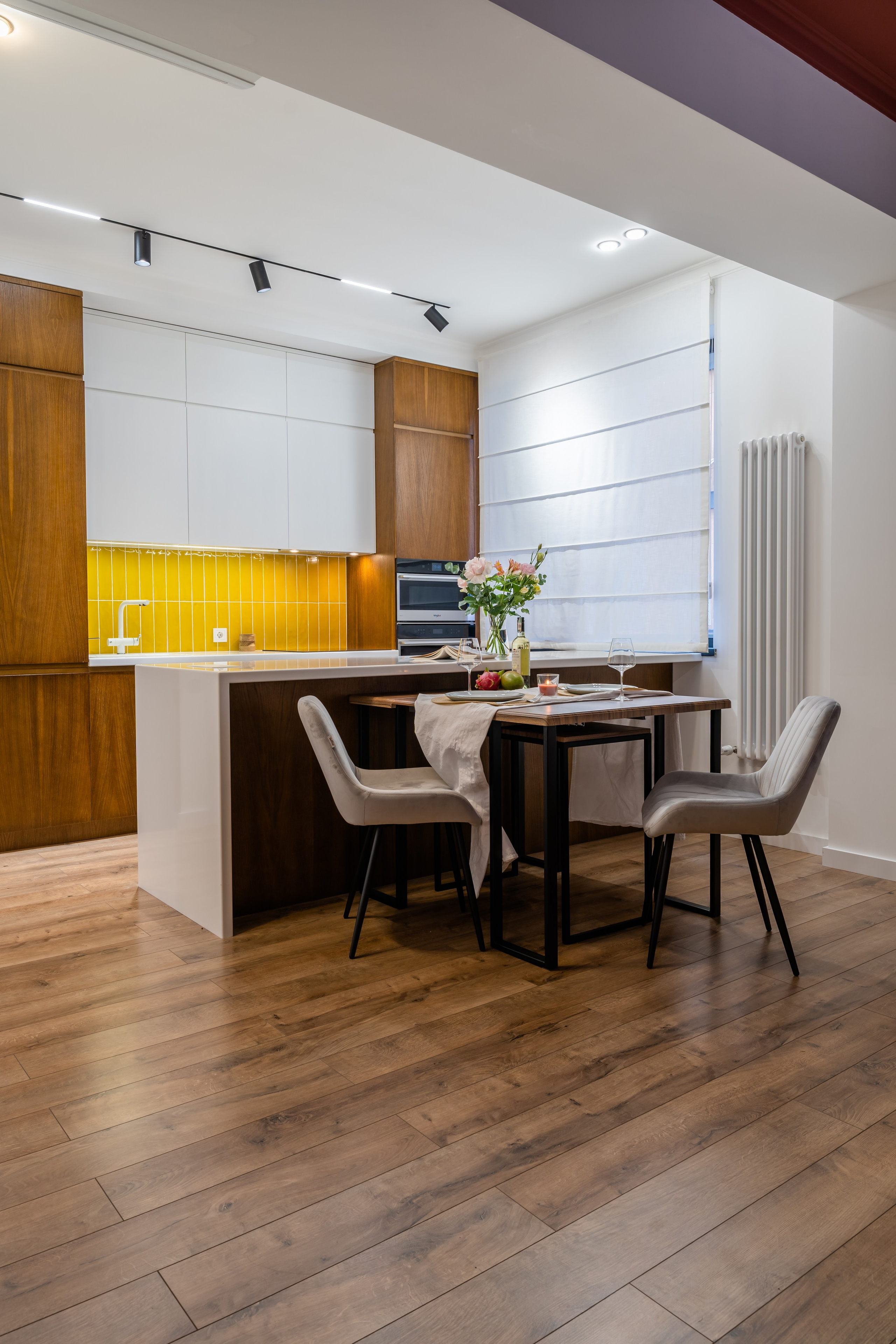 Алматы, Bureau2×2 — реализованный дизайн-проект квартиры, апрель 2023. Интерьерный фотограф Алматы