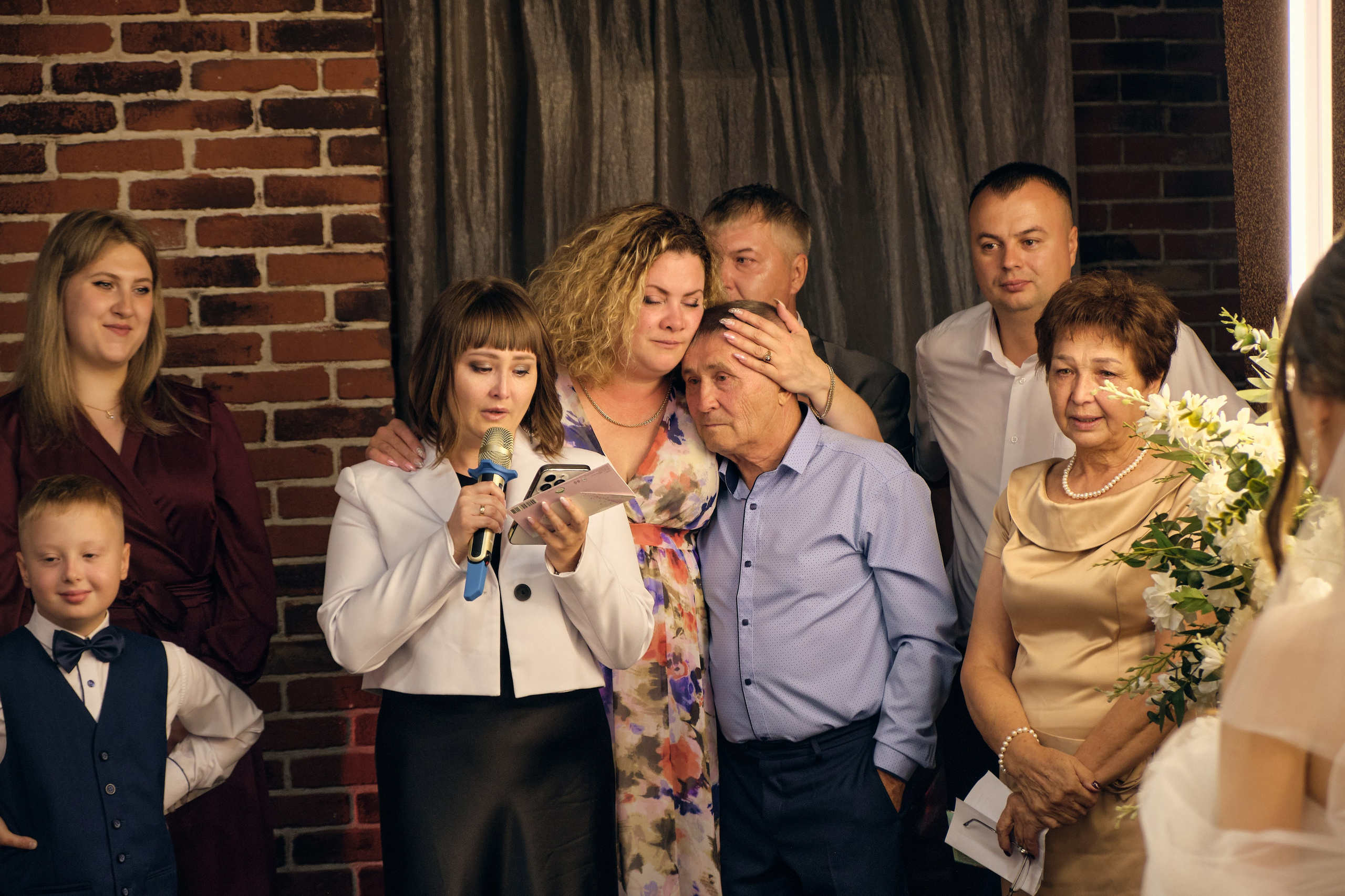 Банкет. Фэшн фотограф Арина Эльюс в Новосибирске