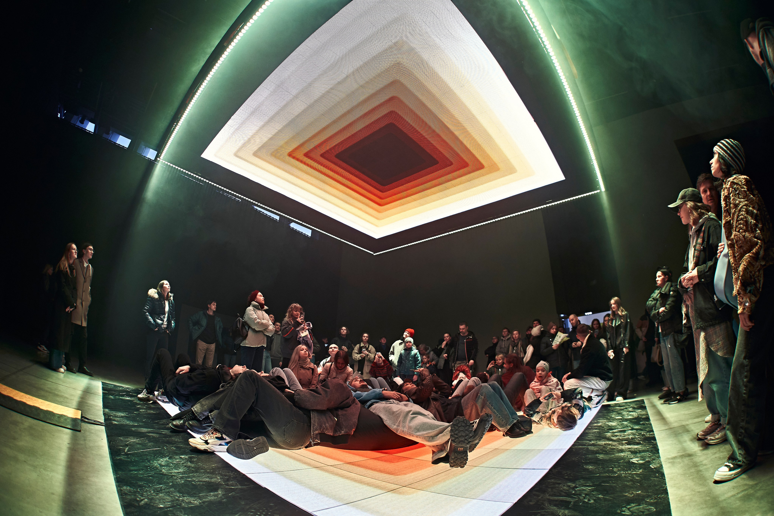 Международный фестиваль медиаискусства «INTERVALS» 24-25г. Репортажный фотограф Вилянов Евгений. Нижний Новгород