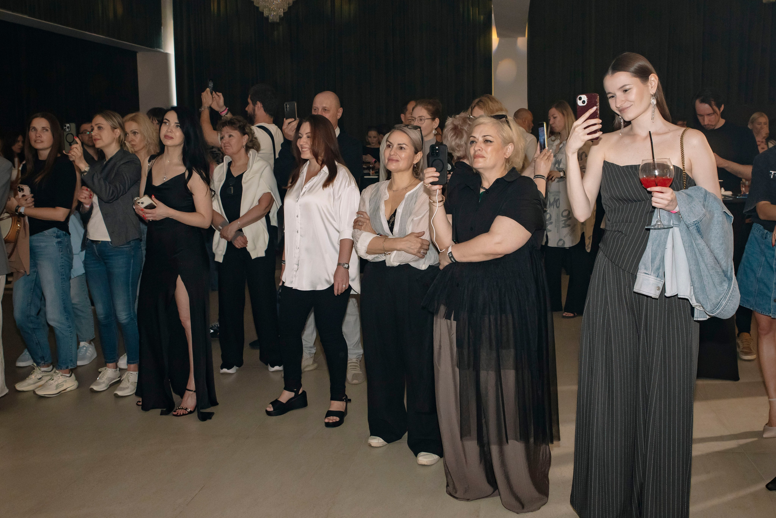 Свидание с La Riva Hall event space. Фотограф в Москве Яна Полосина