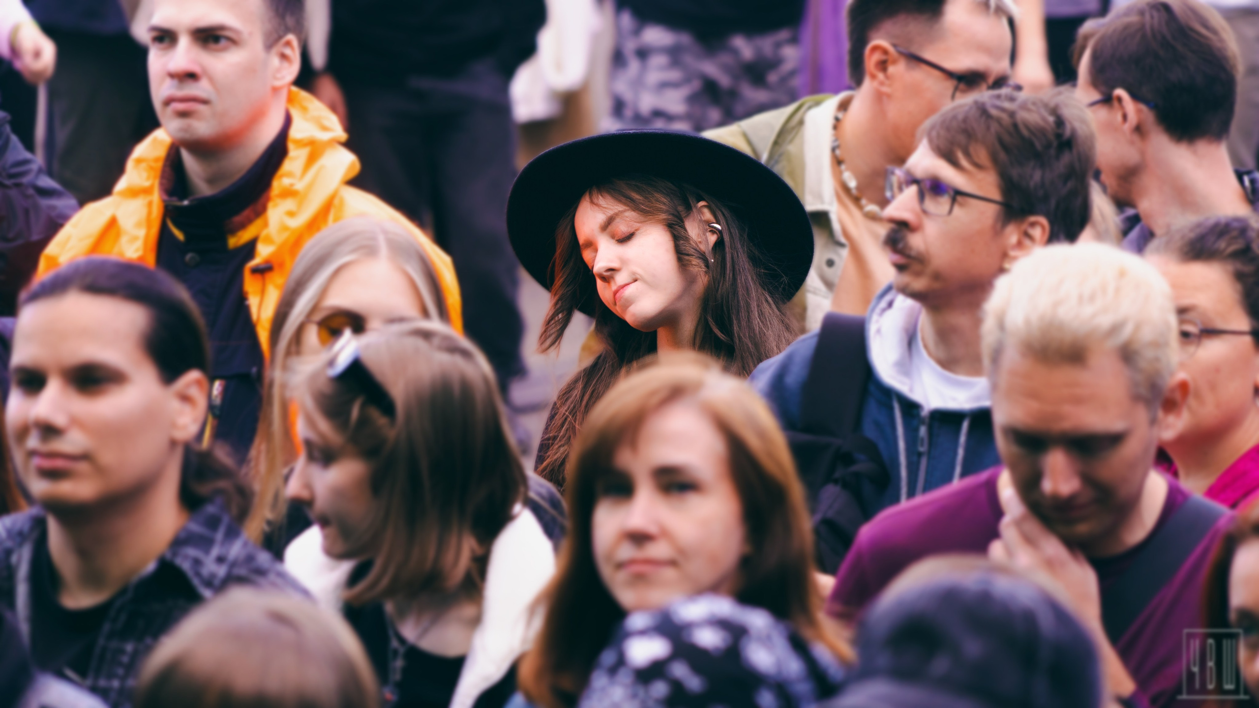 Живой! 2025, День Первый. Человек в Шляпе