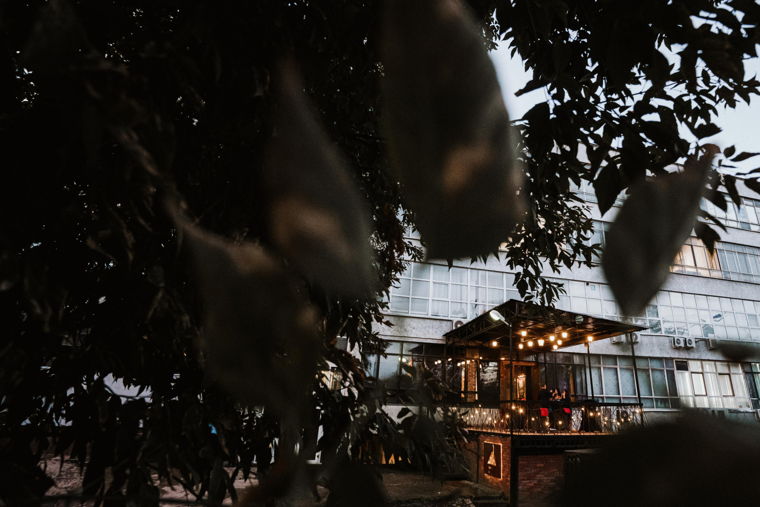 Savoy Wedding. Wedding & Documentary Photographer based in Nuremberg — available across Europe & Turkey | Vitalii Nasonov