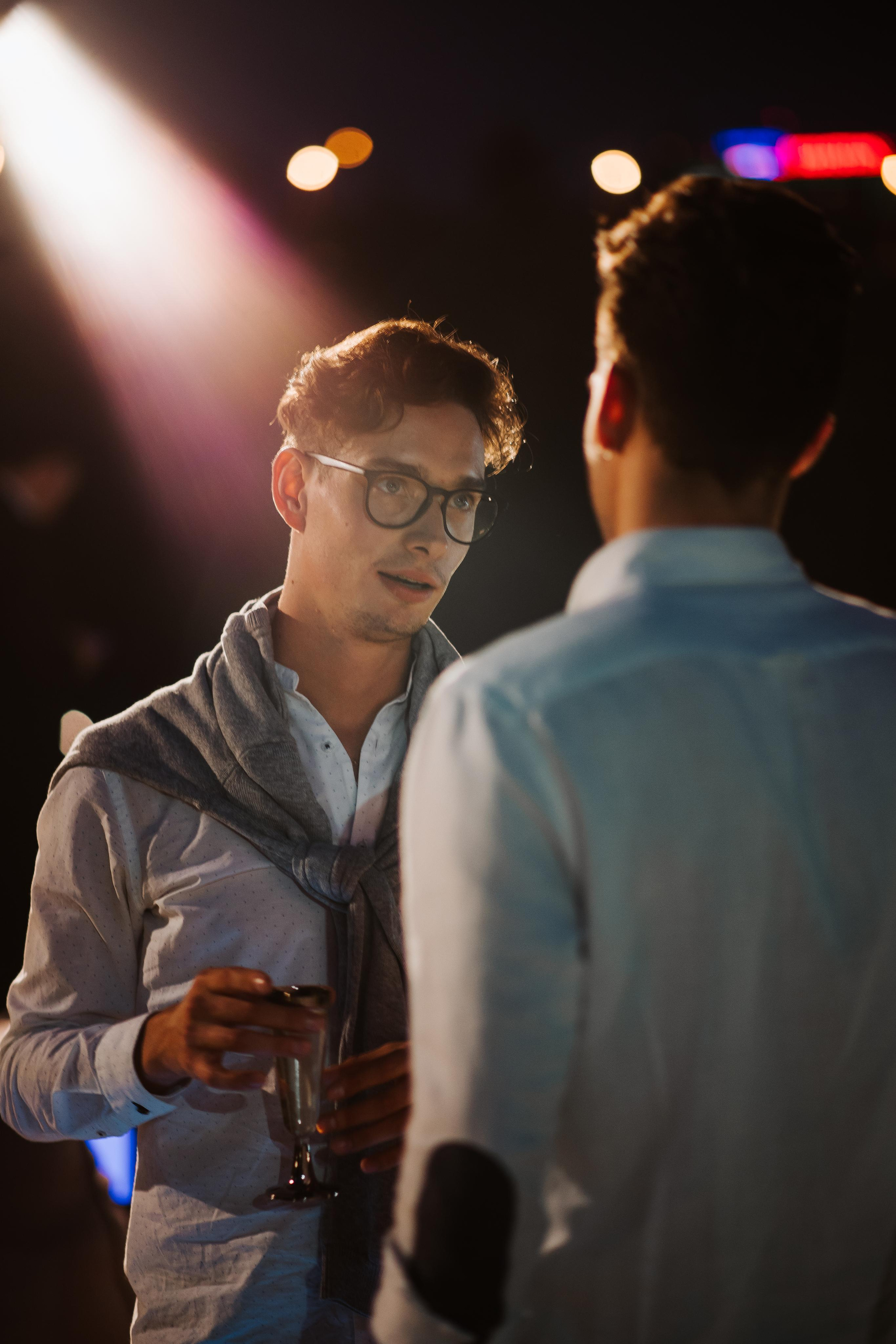 Assenture Habits New Me. Wedding & Documentary Photographer based in Nuremberg — available across Europe & Turkey | Vitalii Nasonov