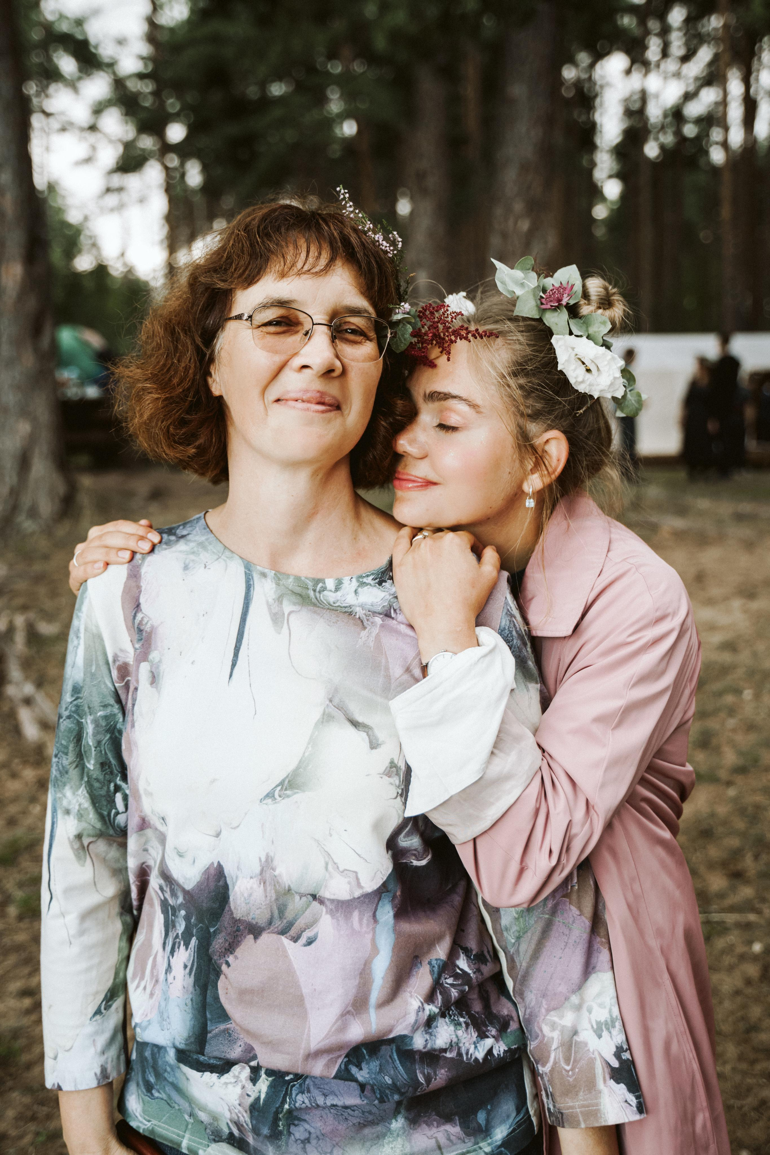 Les & More. Wedding & Documentary Photographer based in Nuremberg — available across Europe & Turkey | Vitalii Nasonov