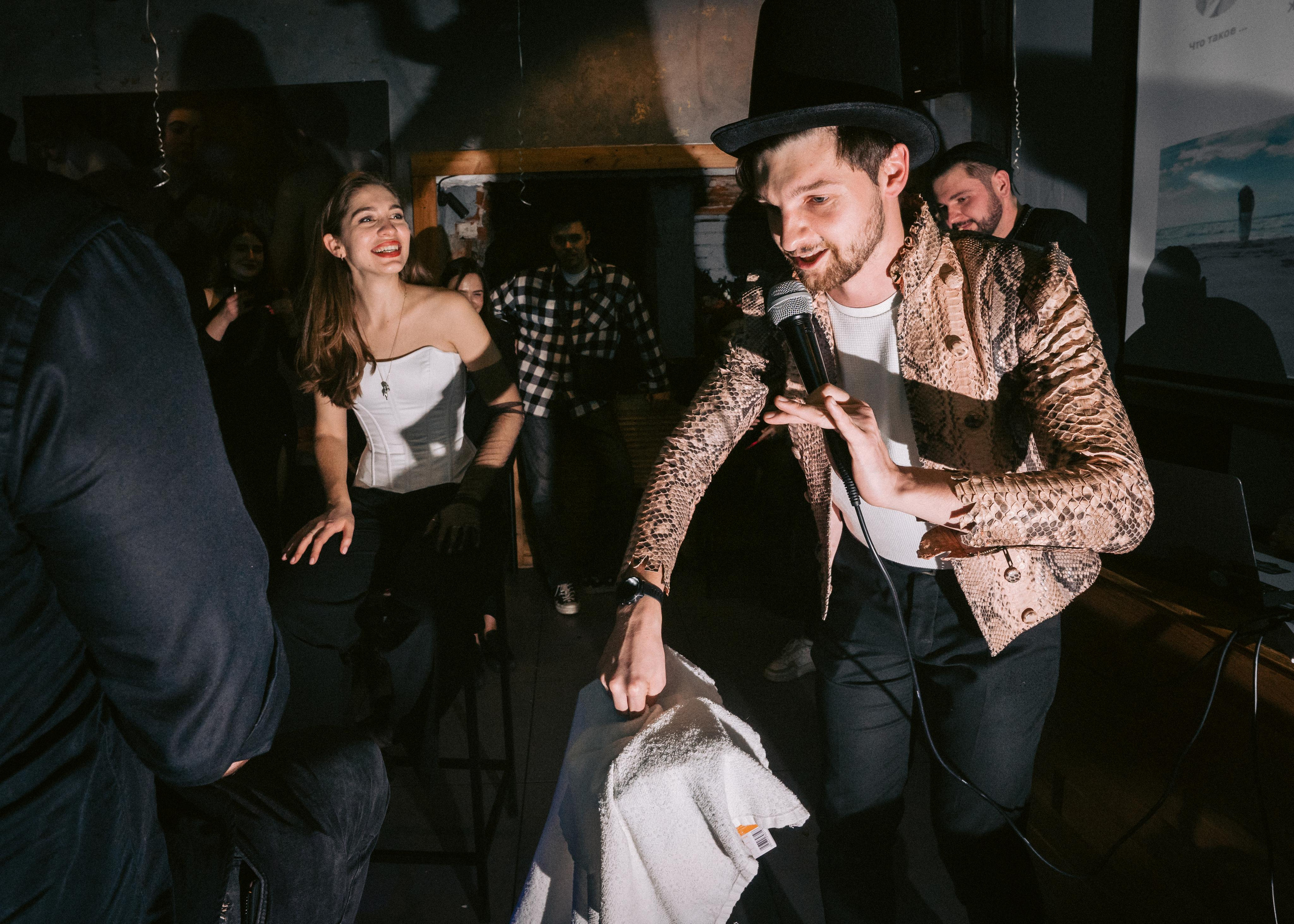 Guzerro 2.0. Wedding & Documentary Photographer based in Nuremberg — available across Europe & Turkey | Vitalii Nasonov