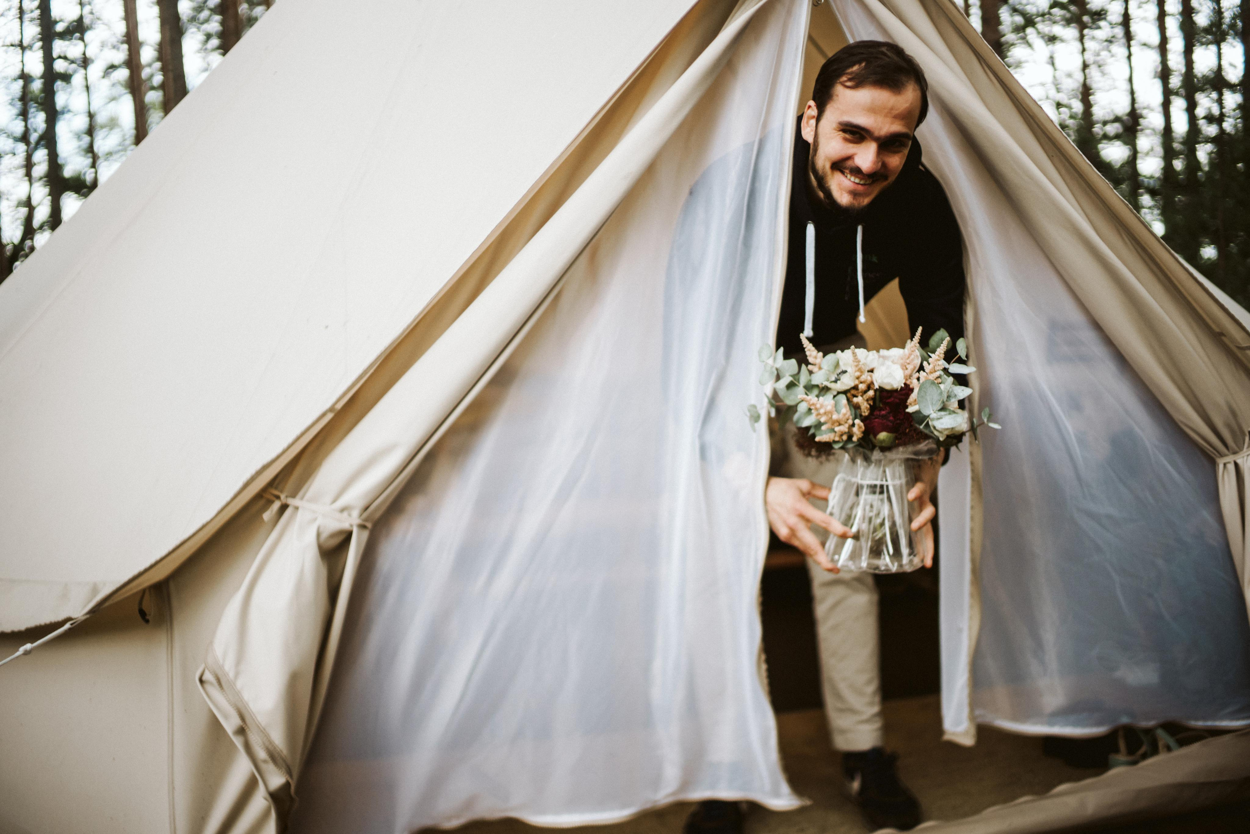 Les & More. Wedding & Documentary Photographer based in Nuremberg — available across Europe & Turkey | Vitalii Nasonov