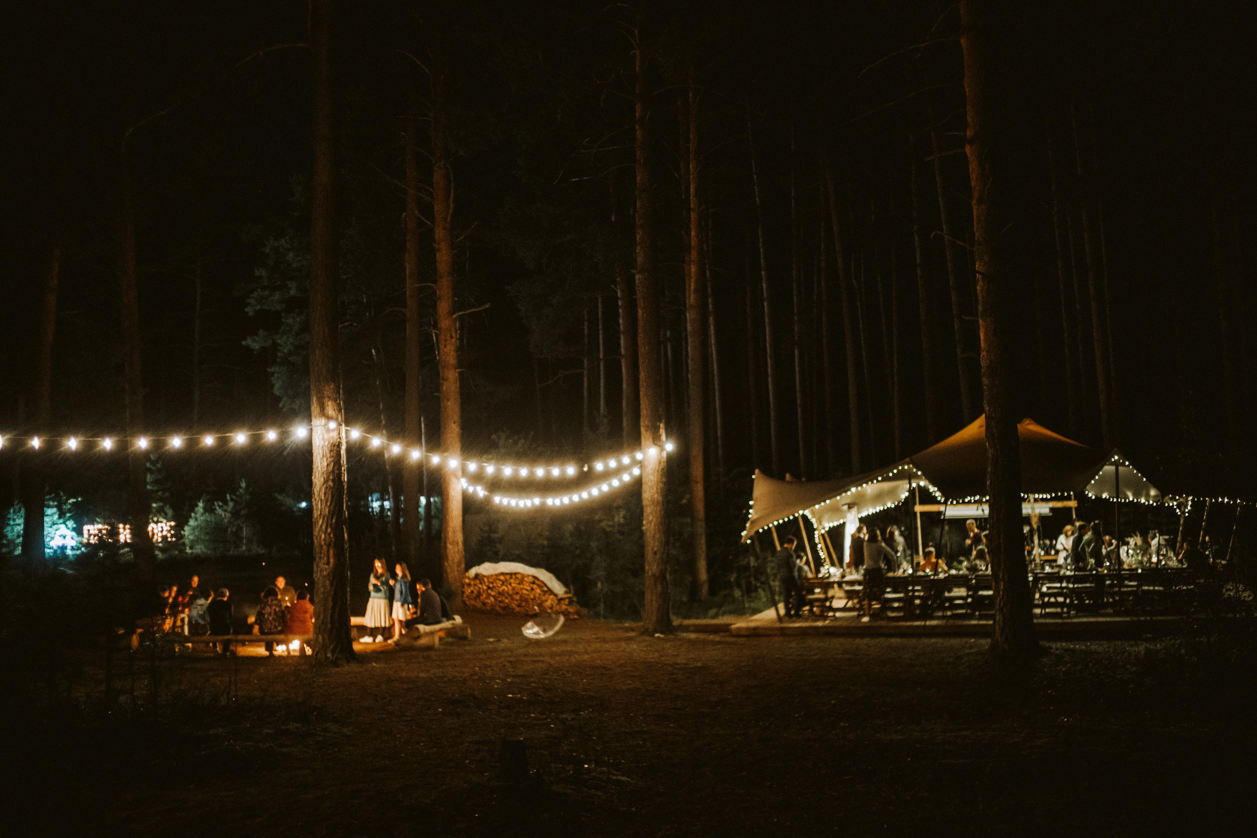 Les & More. Wedding & Documentary Photographer based in Nuremberg — available across Europe & Turkey | Vitalii Nasonov