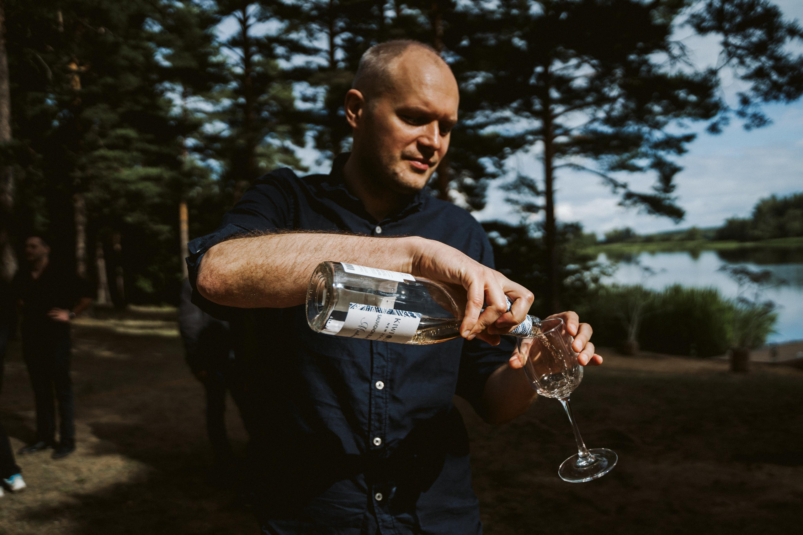 Les & More. Wedding & Documentary Photographer based in Nuremberg — available across Europe & Turkey | Vitalii Nasonov