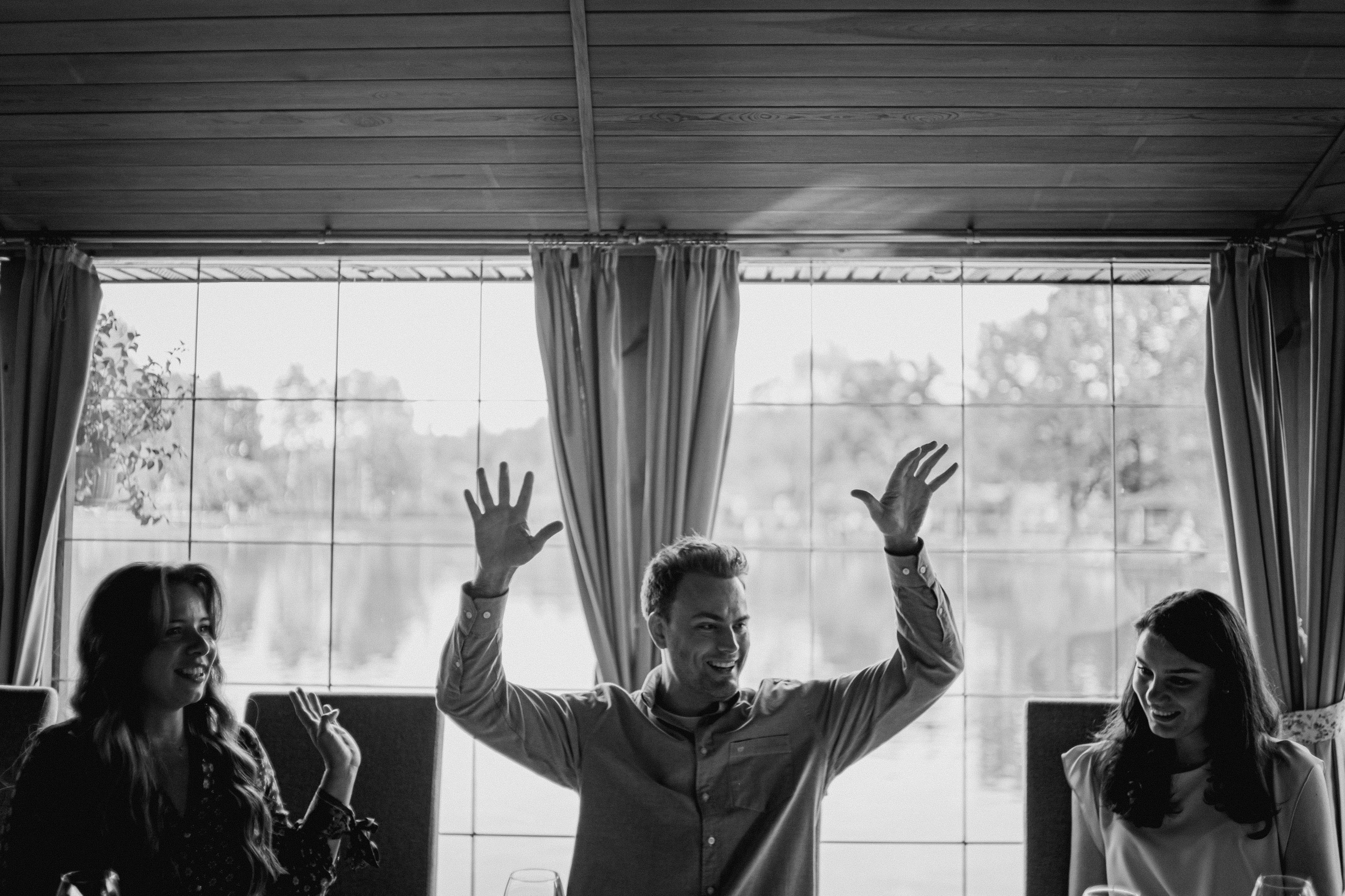 A sea of hugs. Wedding & Documentary Photographer based in Nuremberg — available across Europe & Turkey | Vitalii Nasonov