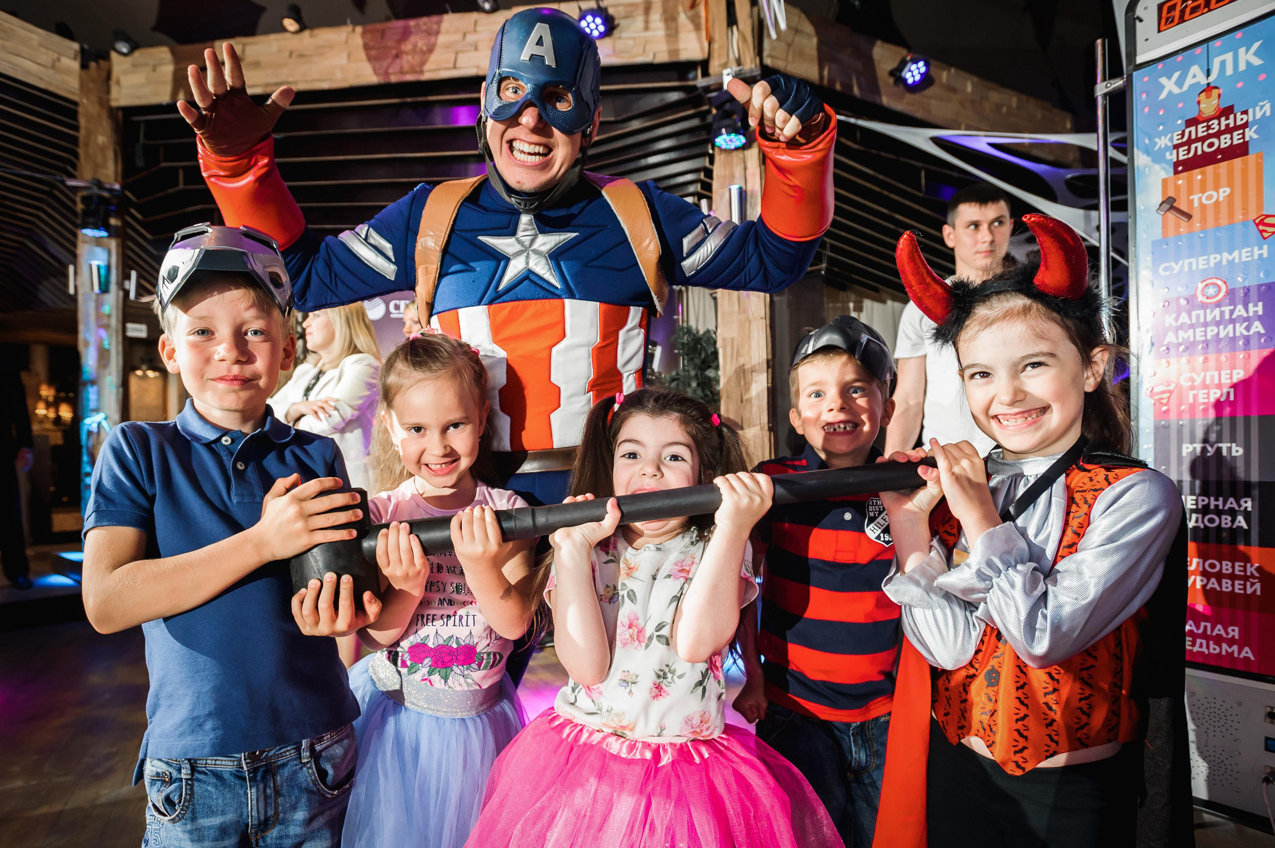 Avengers Shakti. Wedding & Documentary Photographer based in Nuremberg — available across Europe & Turkey | Vitalii Nasonov