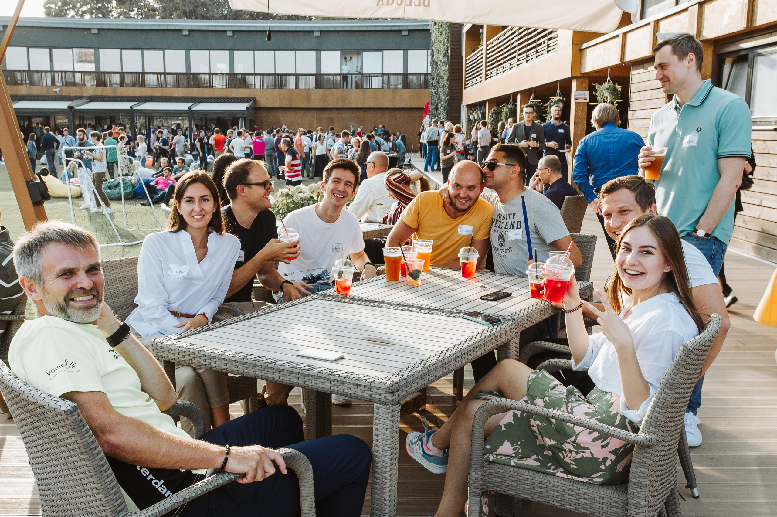 Assenture Habits New Me. Wedding & Documentary Photographer based in Nuremberg — available across Europe & Turkey | Vitalii Nasonov