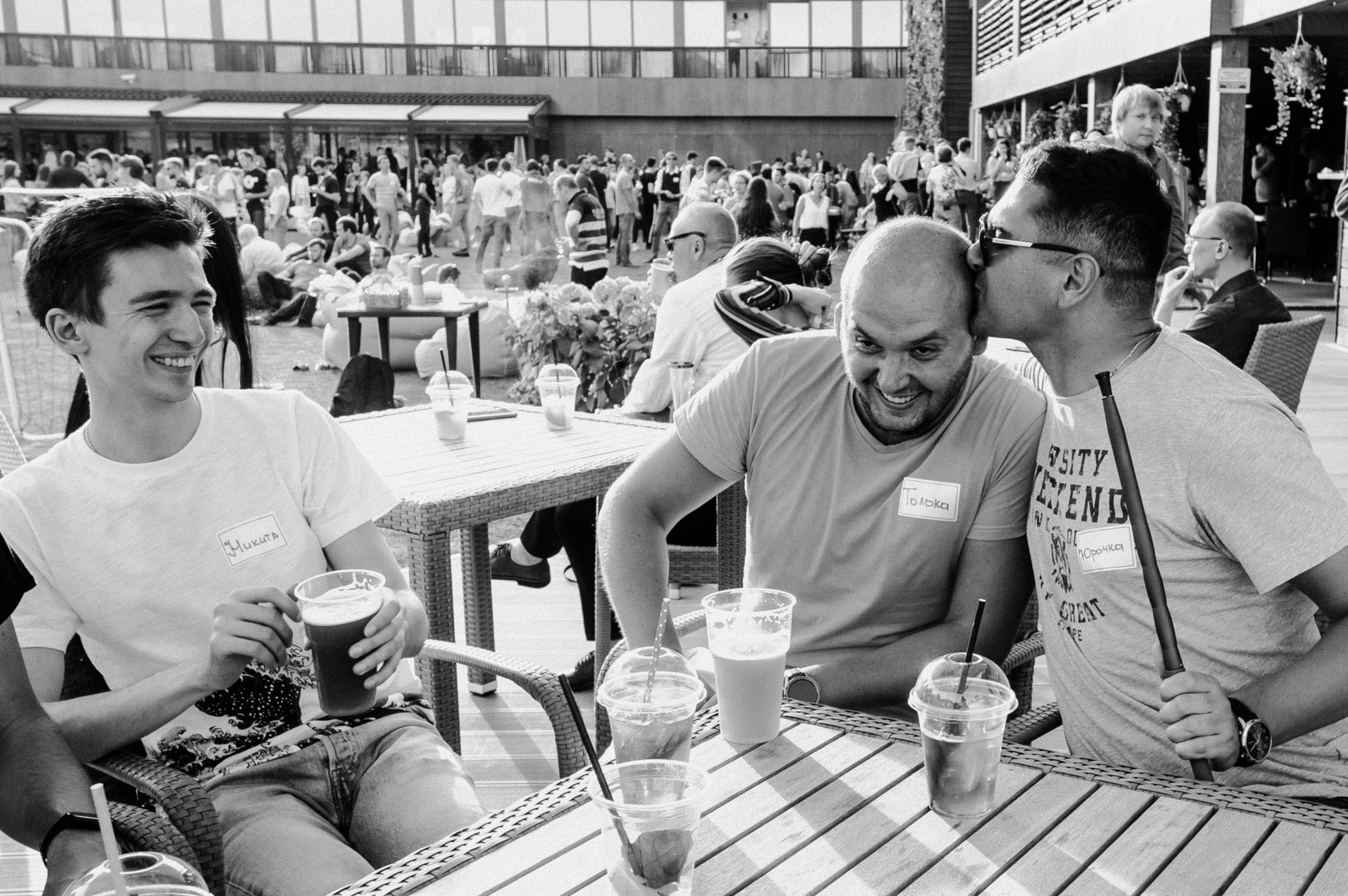 Assenture Habits New Me. Wedding & Documentary Photographer based in Nuremberg — available across Europe & Turkey | Vitalii Nasonov