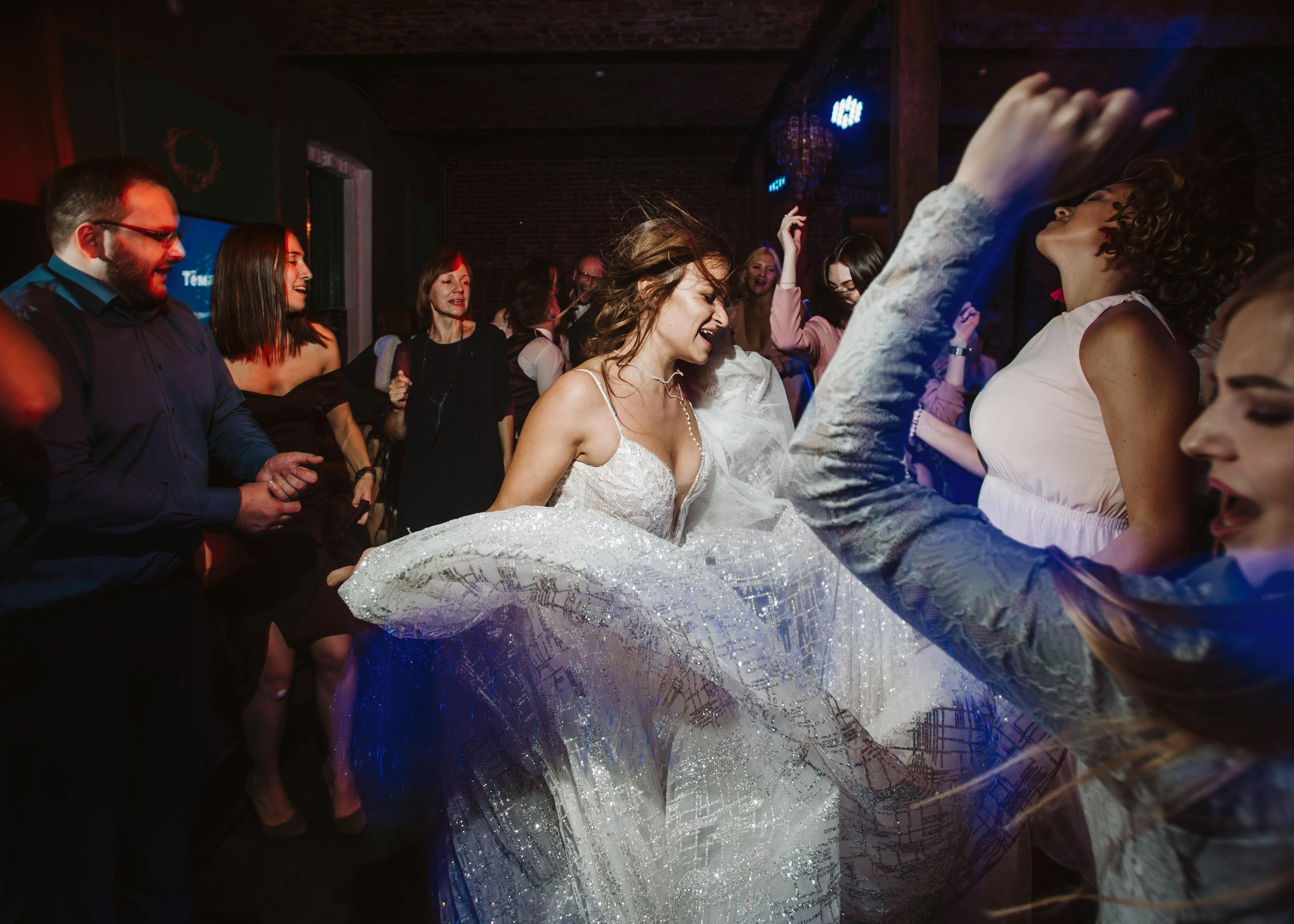 Over the Edge. Wedding & Documentary Photographer based in Nuremberg — available across Europe & Turkey | Vitalii Nasonov