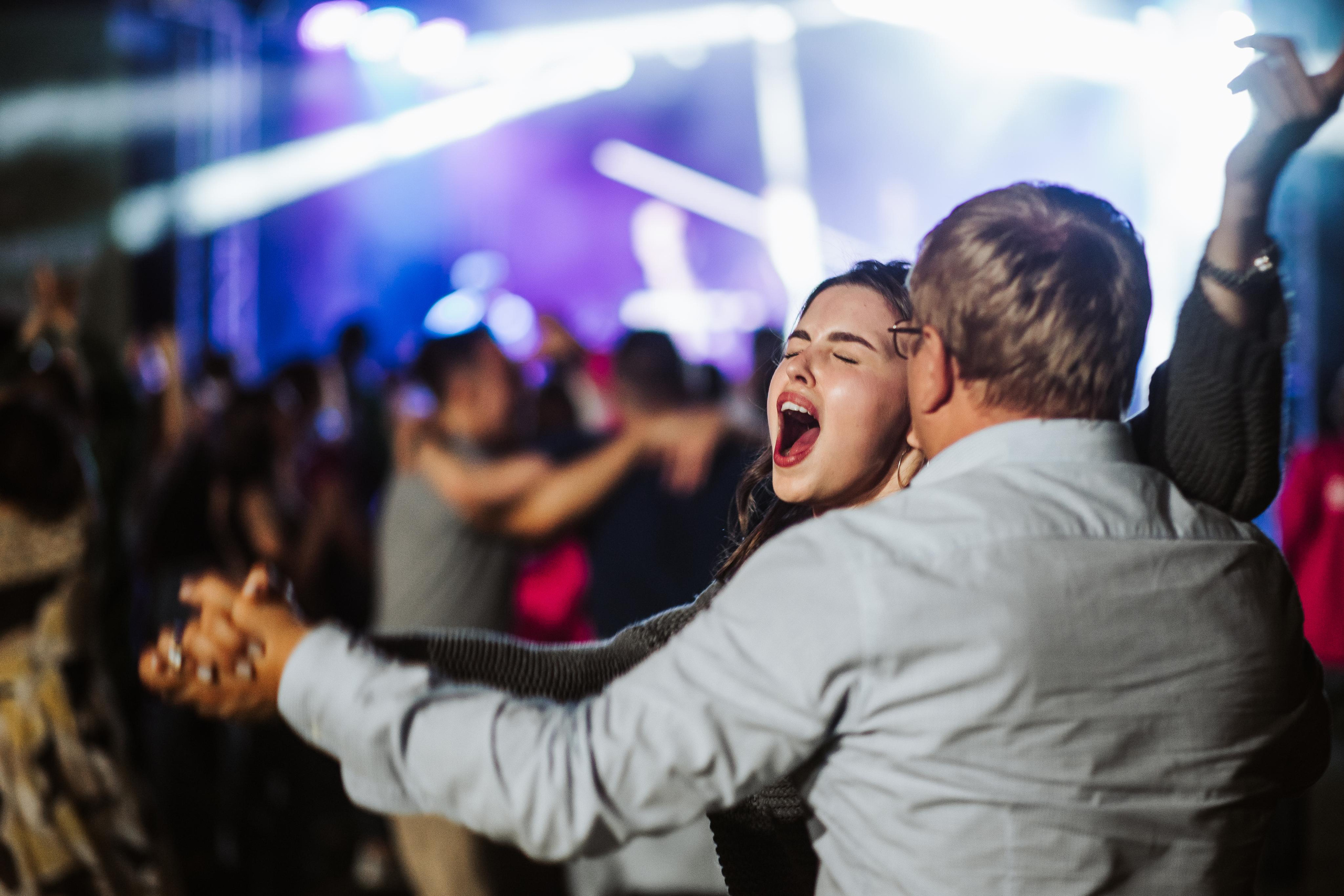 Assenture Habits New Me. Wedding & Documentary Photographer based in Nuremberg — available across Europe & Turkey | Vitalii Nasonov