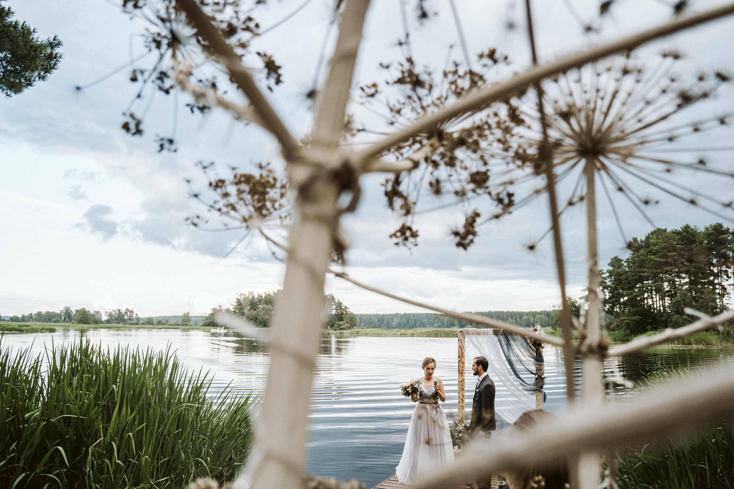 Les & More. Wedding & Documentary Photographer based in Nuremberg — available across Europe & Turkey | Vitalii Nasonov