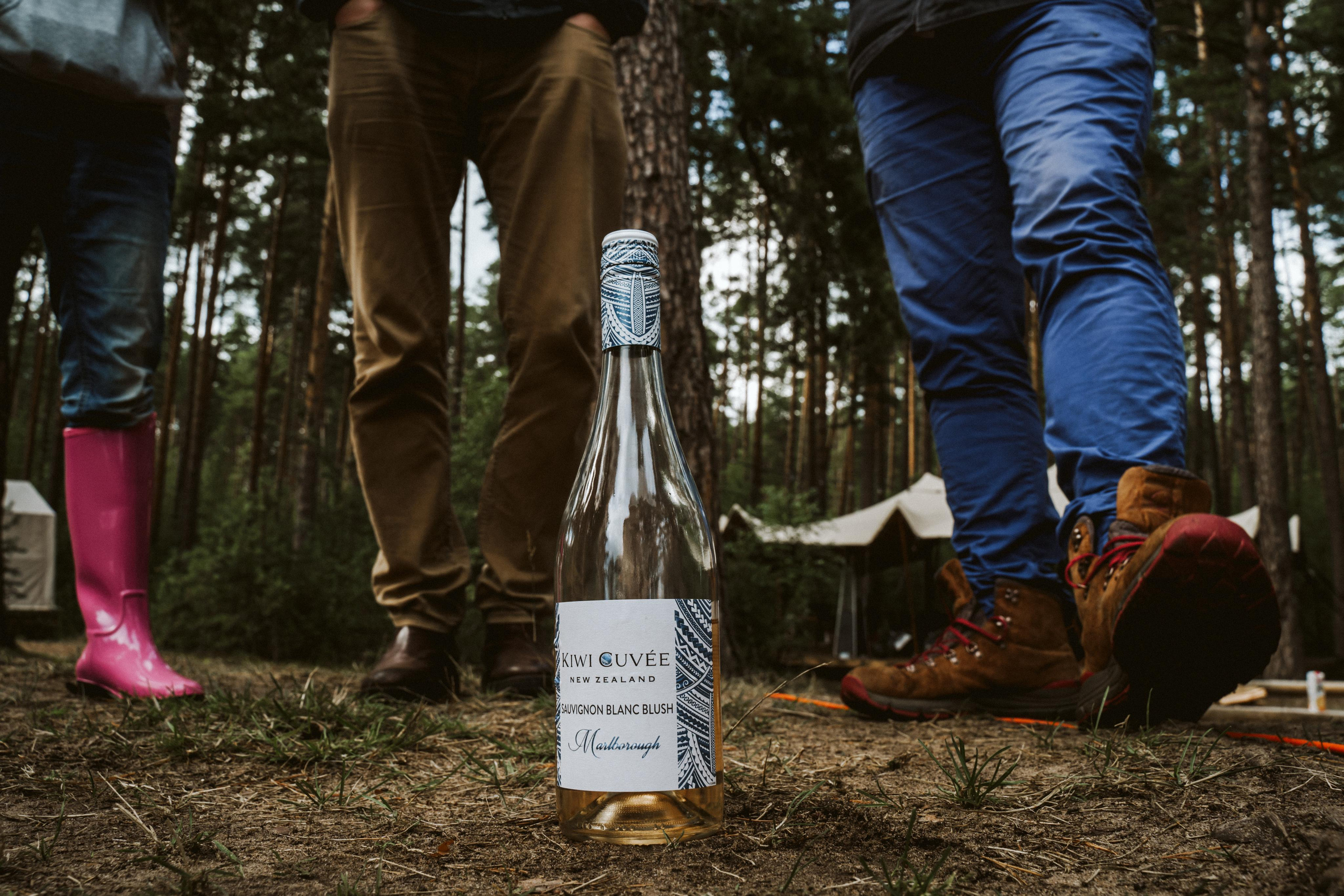 Les & More. Wedding & Documentary Photographer based in Nuremberg — available across Europe & Turkey | Vitalii Nasonov