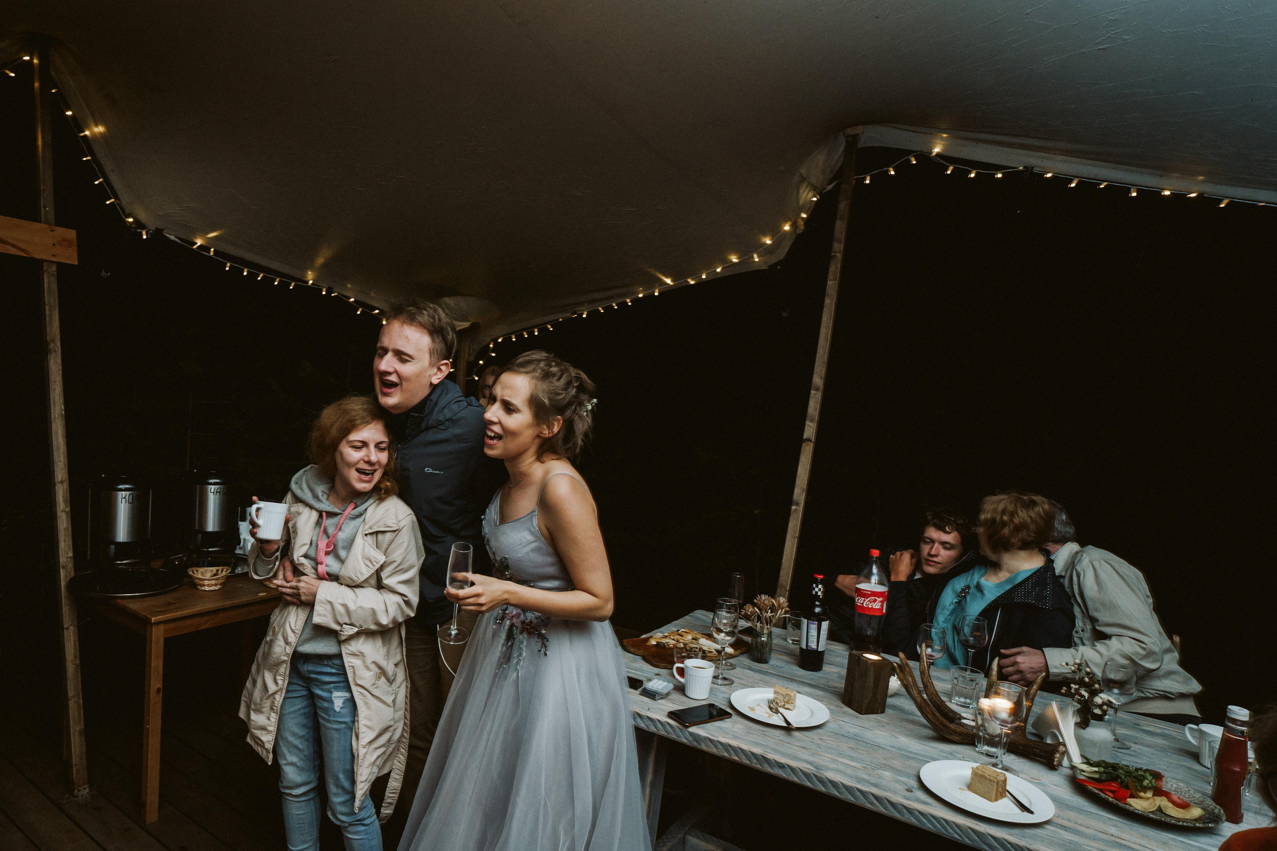 Les & More. Wedding & Documentary Photographer based in Nuremberg — available across Europe & Turkey | Vitalii Nasonov