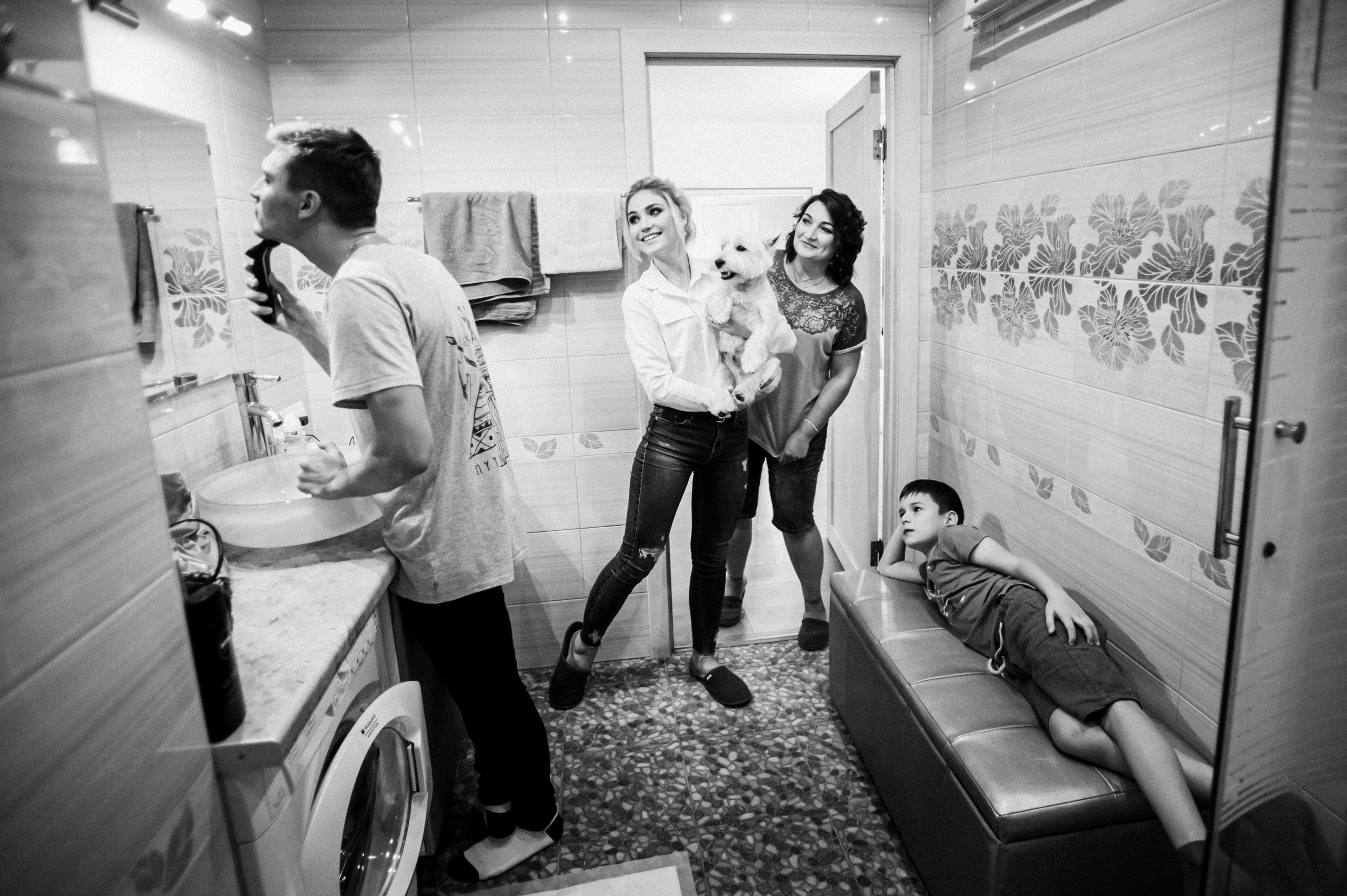 Dizzy. Wedding & Documentary Photographer based in Nuremberg — available across Europe & Turkey | Vitalii Nasonov