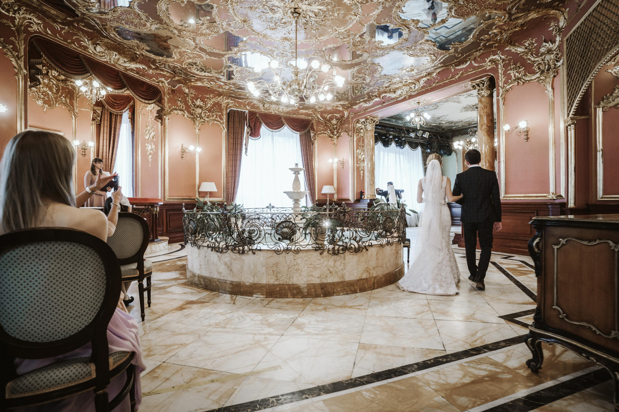 Savoy Wedding. Wedding & Documentary Photographer based in Nuremberg — available across Europe & Turkey | Vitalii Nasonov