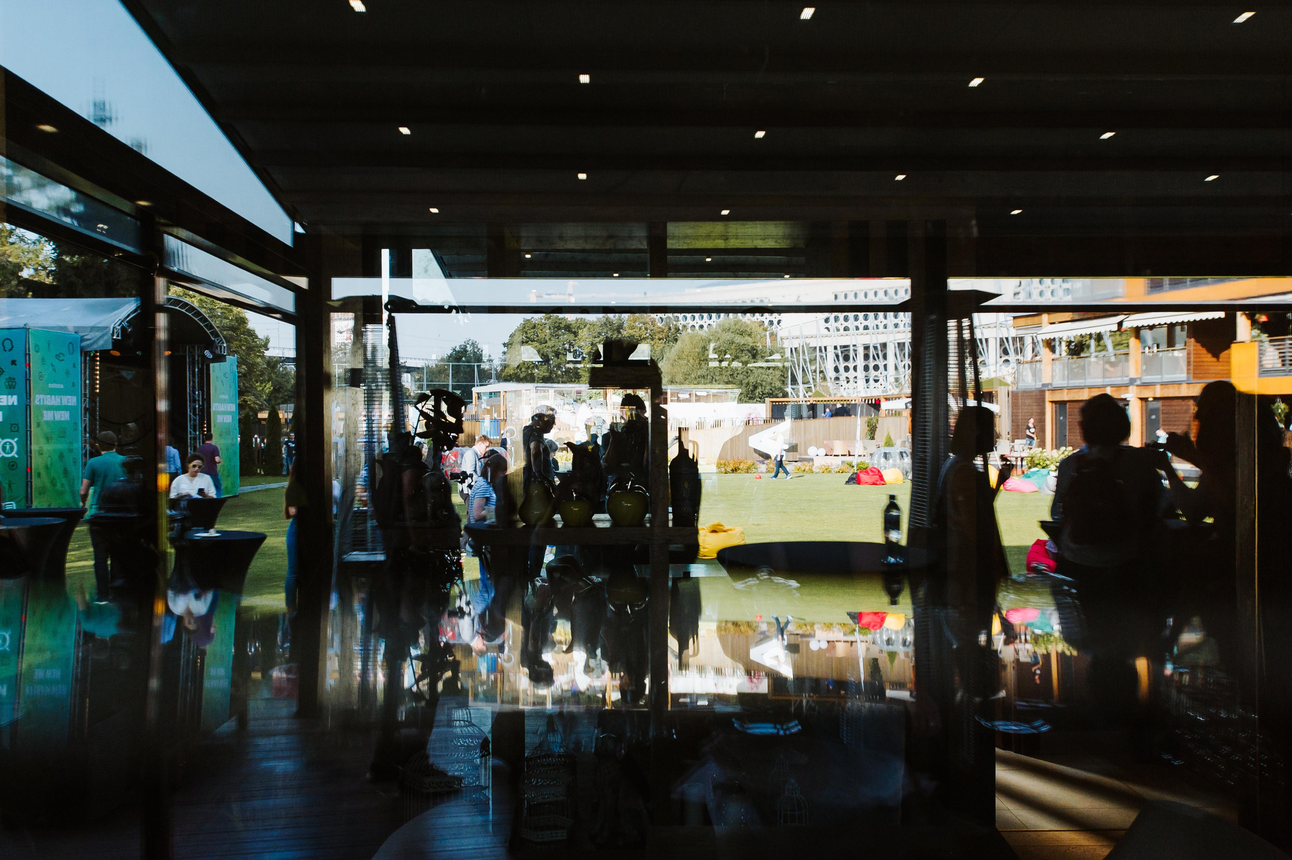 Assenture Habits New Me. Wedding & Documentary Photographer based in Nuremberg — available across Europe & Turkey | Vitalii Nasonov