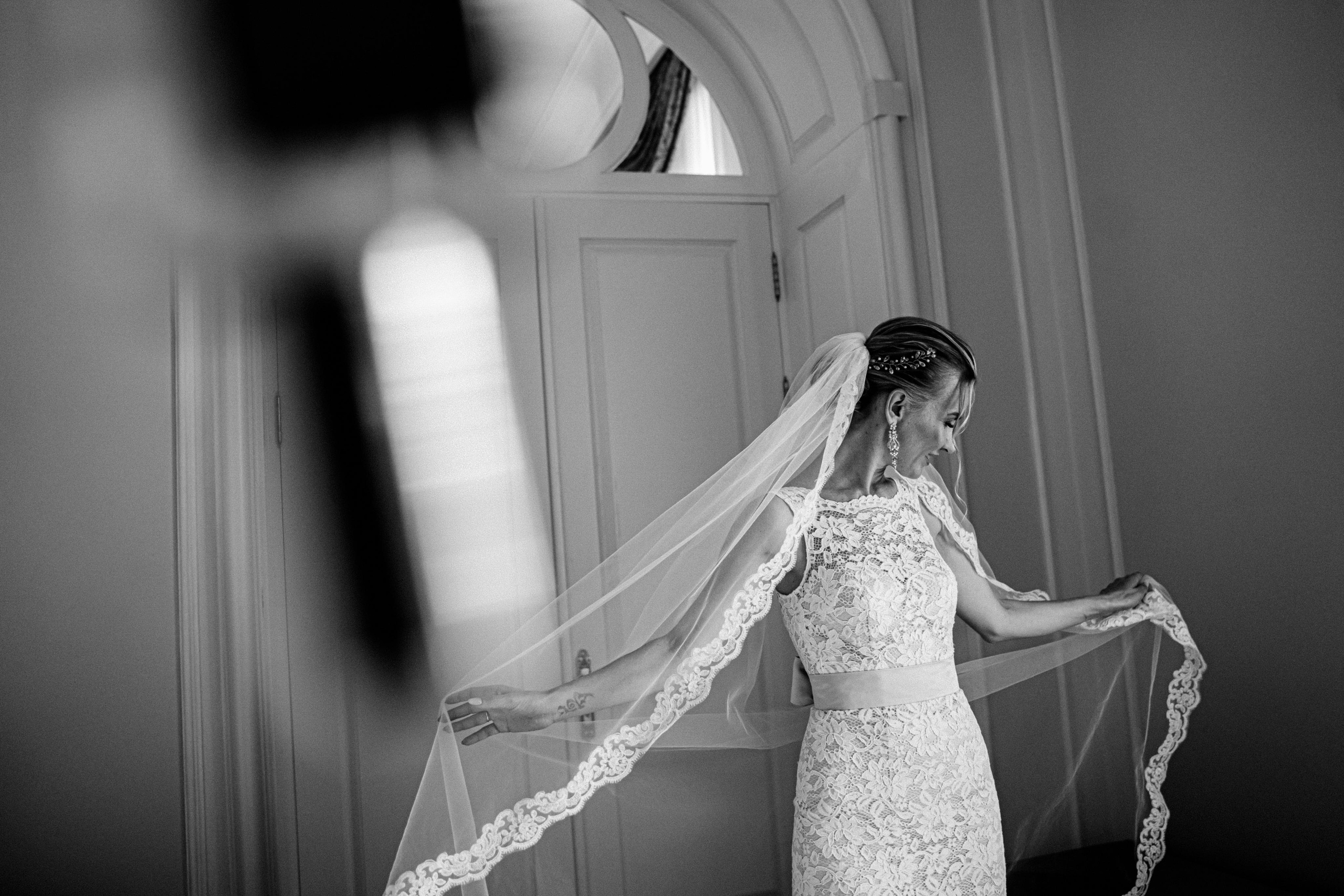 Savoy Wedding. Wedding & Documentary Photographer based in Nuremberg — available across Europe & Turkey | Vitalii Nasonov