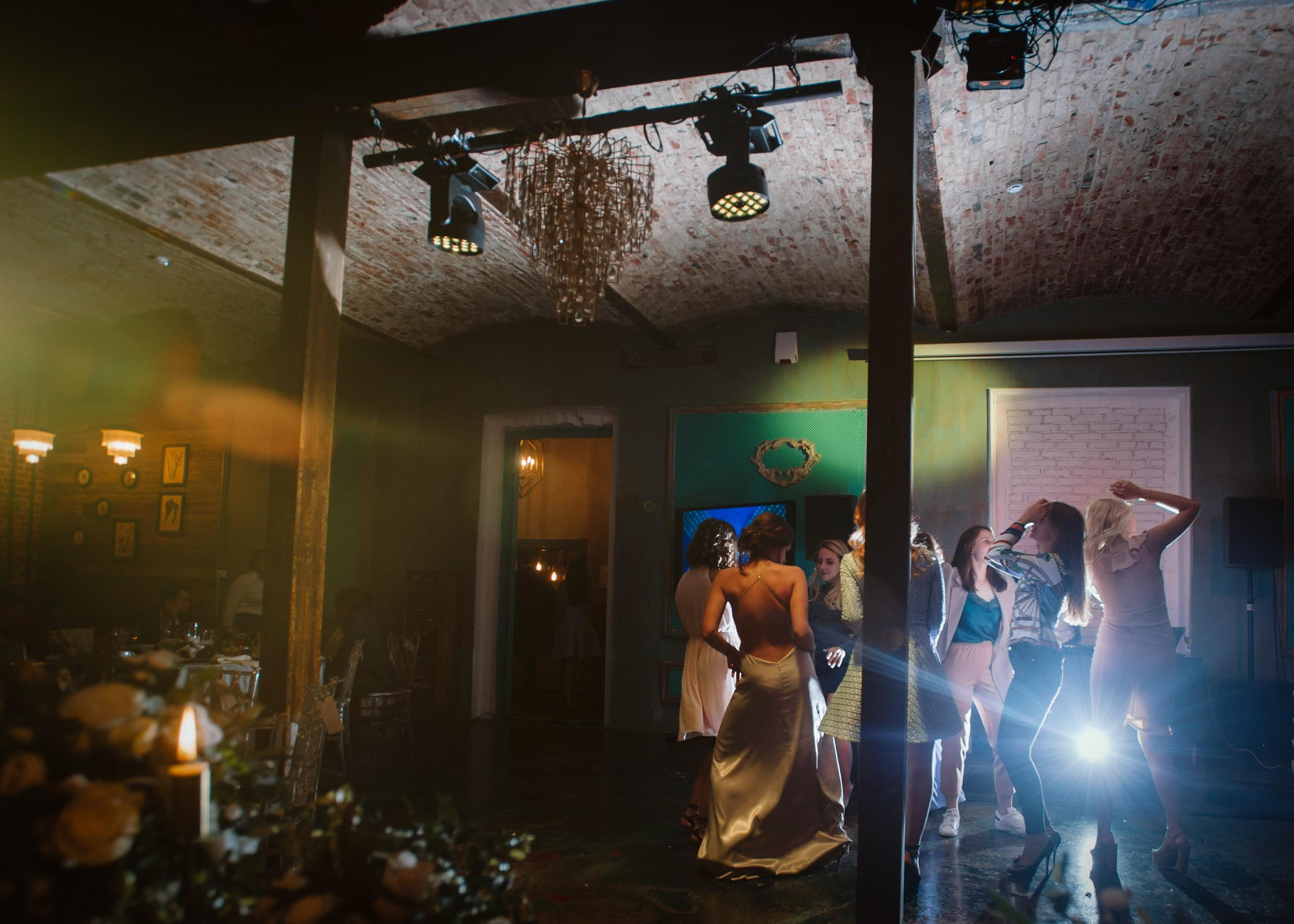 Over the Edge. Wedding & Documentary Photographer based in Nuremberg — available across Europe & Turkey | Vitalii Nasonov