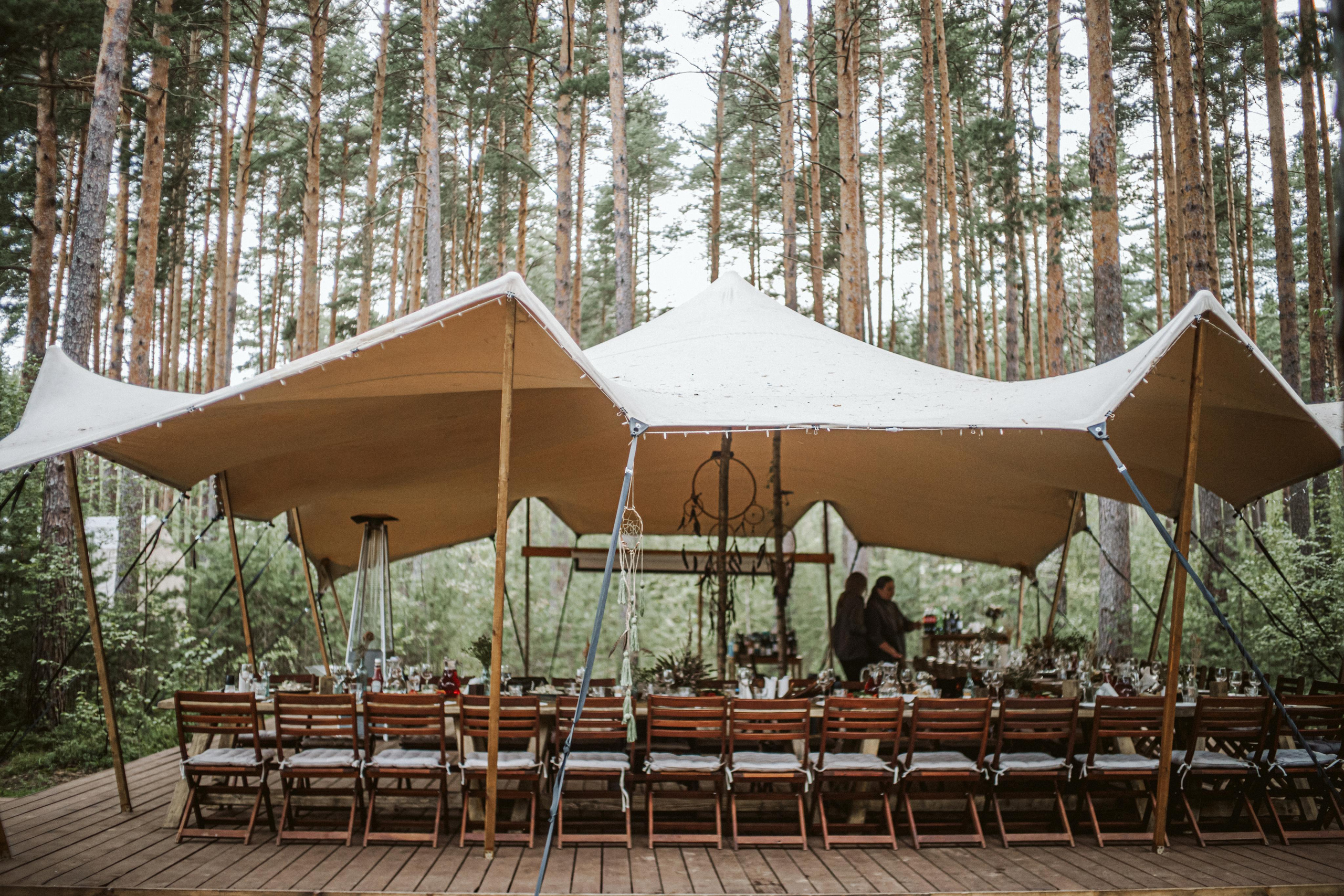 Les & More. Wedding & Documentary Photographer based in Nuremberg — available across Europe & Turkey | Vitalii Nasonov