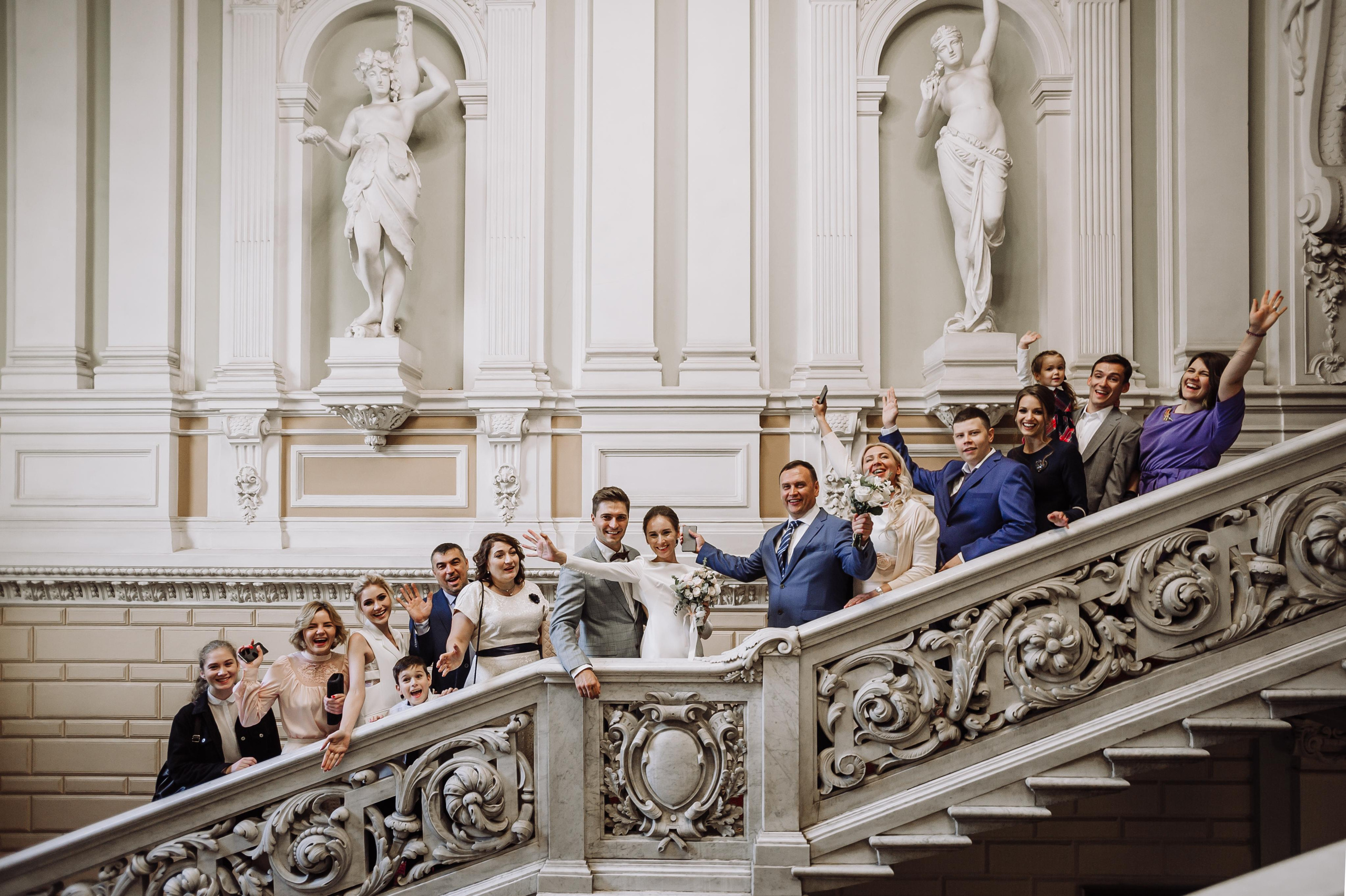 Dizzy. Wedding & Documentary Photographer based in Nuremberg — available across Europe & Turkey | Vitalii Nasonov