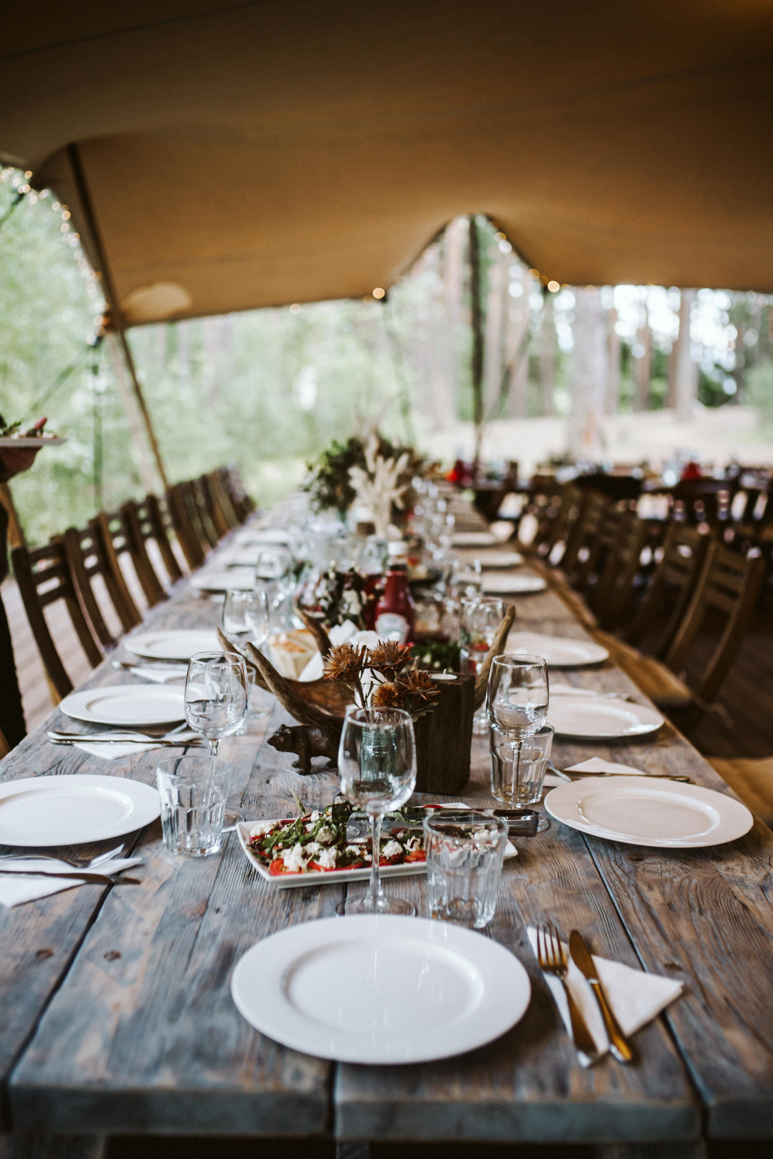 Les & More. Wedding & Documentary Photographer based in Nuremberg — available across Europe & Turkey | Vitalii Nasonov