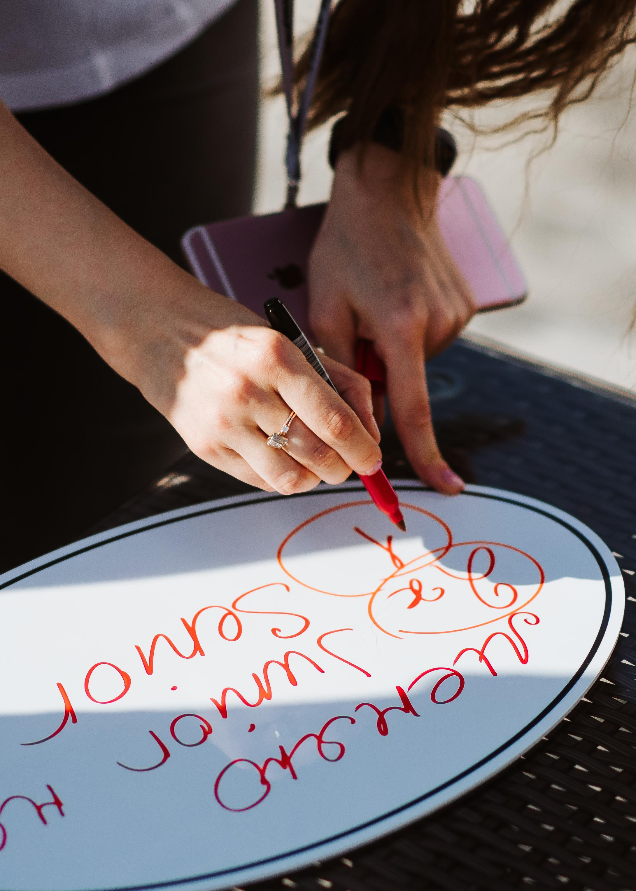 Assenture Habits New Me. Wedding & Documentary Photographer based in Nuremberg — available across Europe & Turkey | Vitalii Nasonov